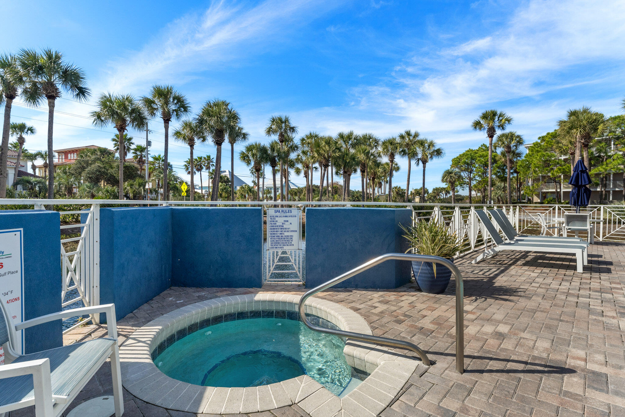 GULF PLACE RESIDENCE - Residential