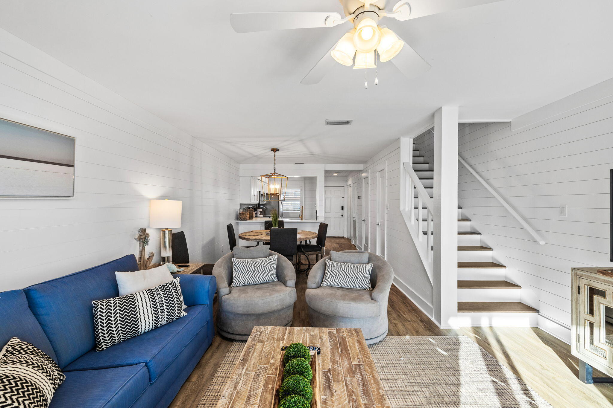 RAMSGATE HARBOUR PH 1 CONDO - Residential