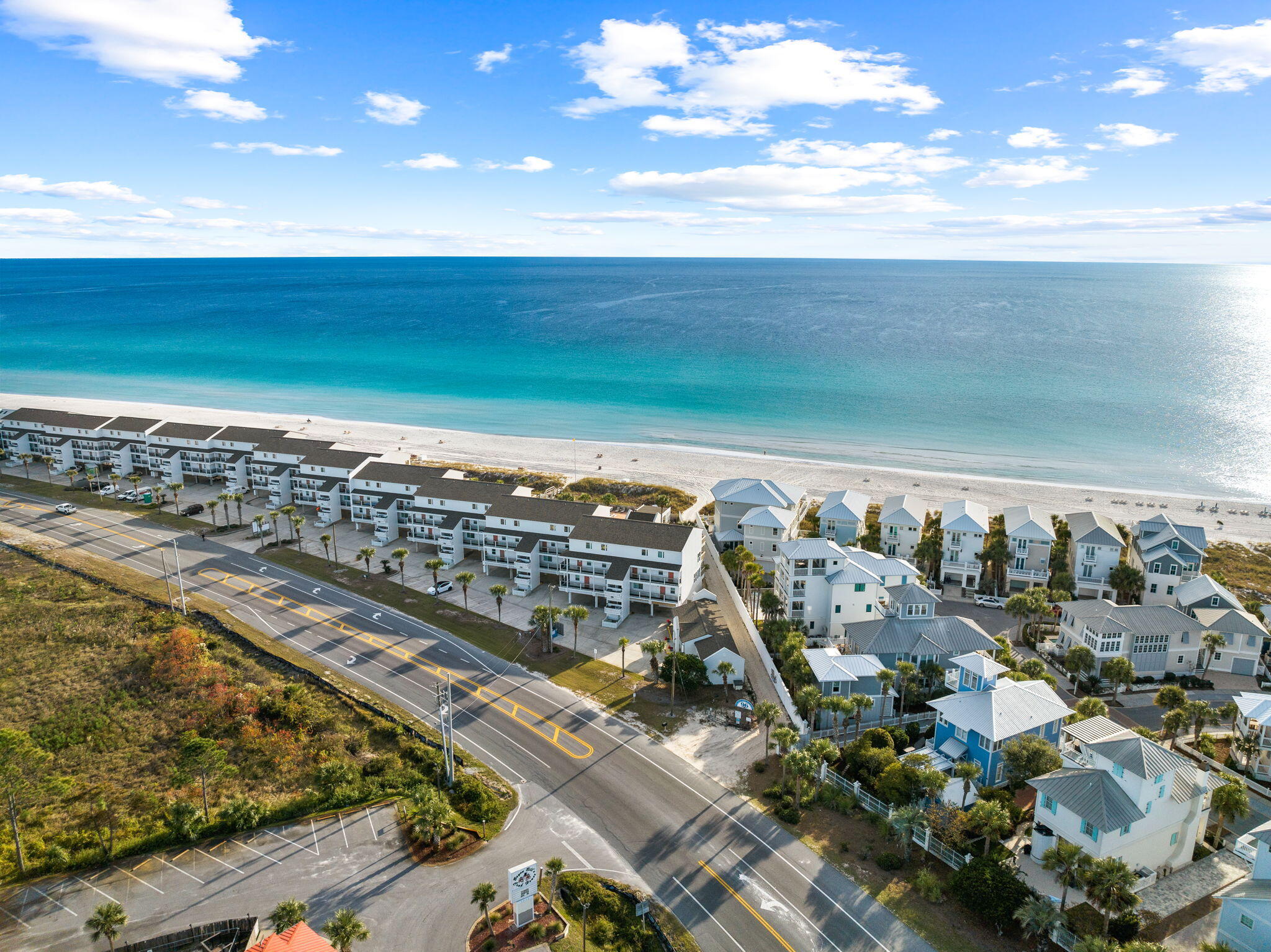 RAMSGATE HARBOUR PH 1 CONDO - Residential