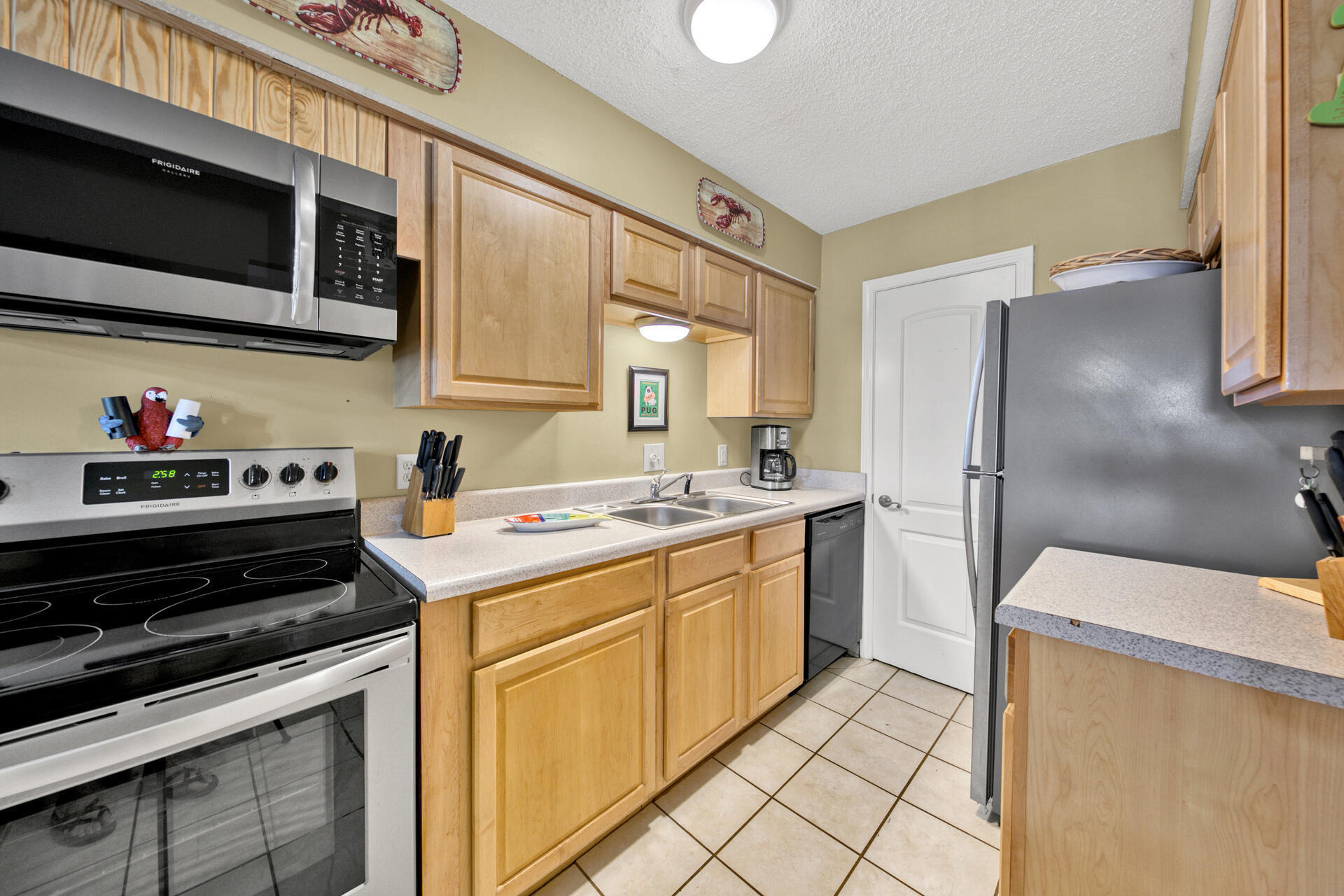 TRADEWINDS - Residential