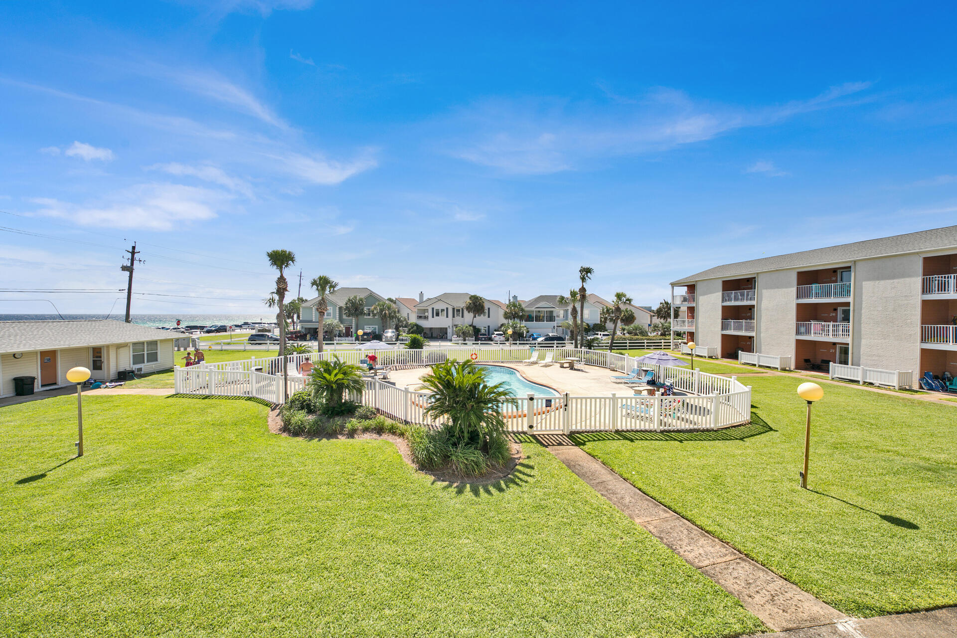 TRADEWINDS - Residential