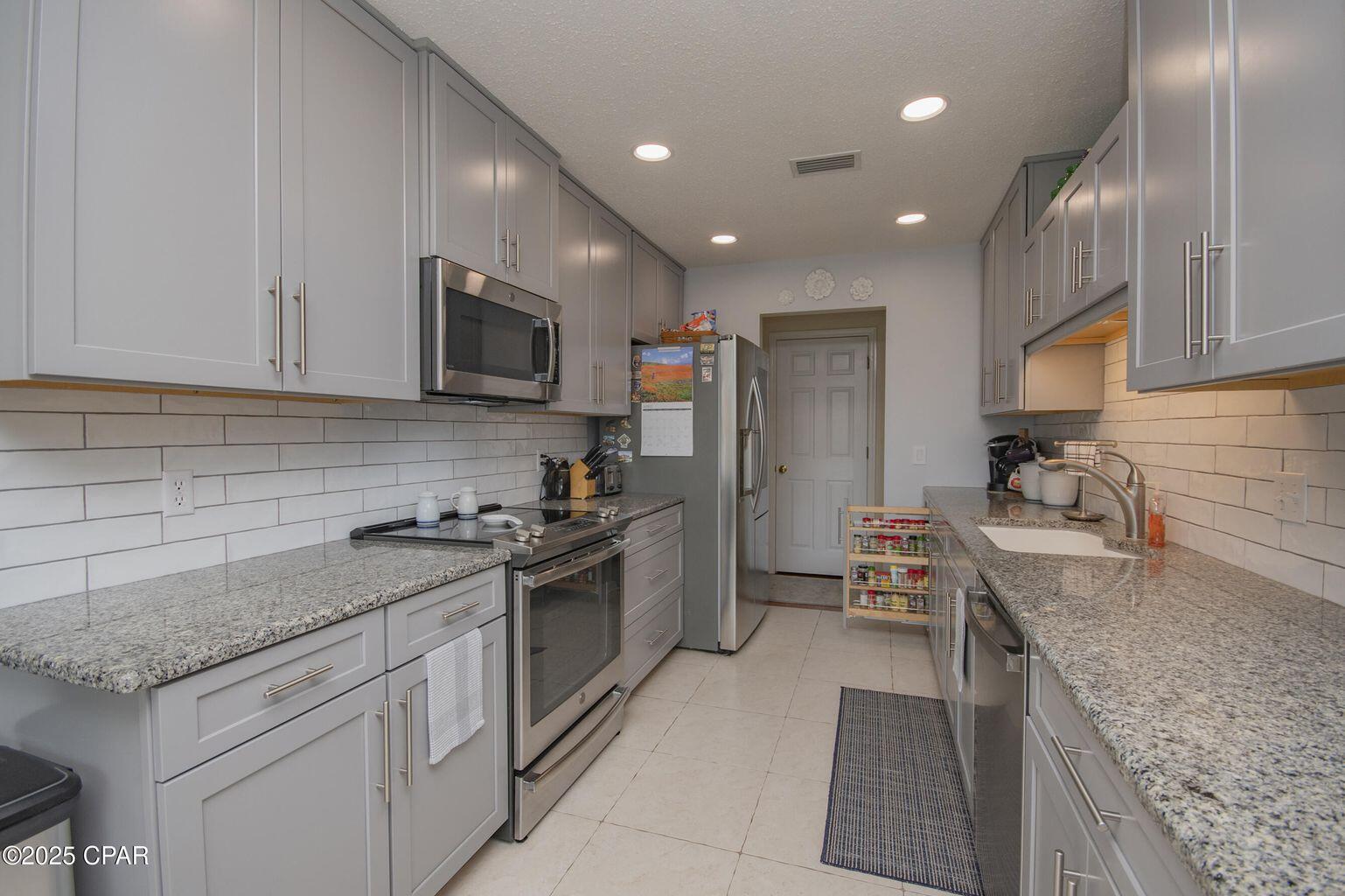 North Shore Unit 2 - Residential