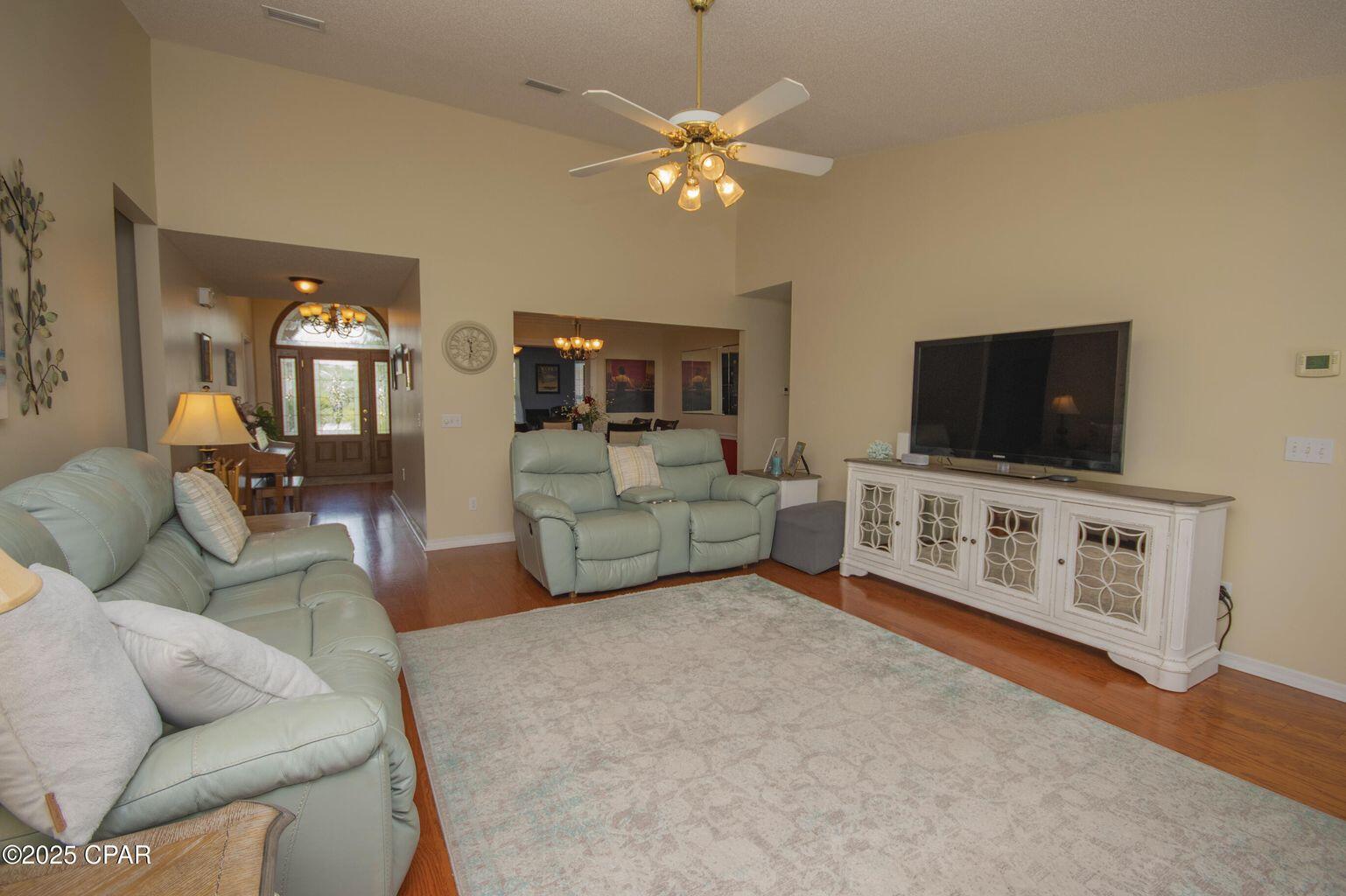 North Shore Unit 2 - Residential