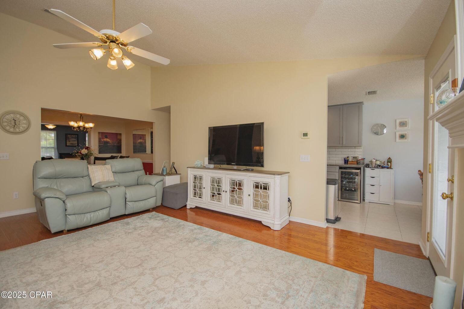 North Shore Unit 2 - Residential