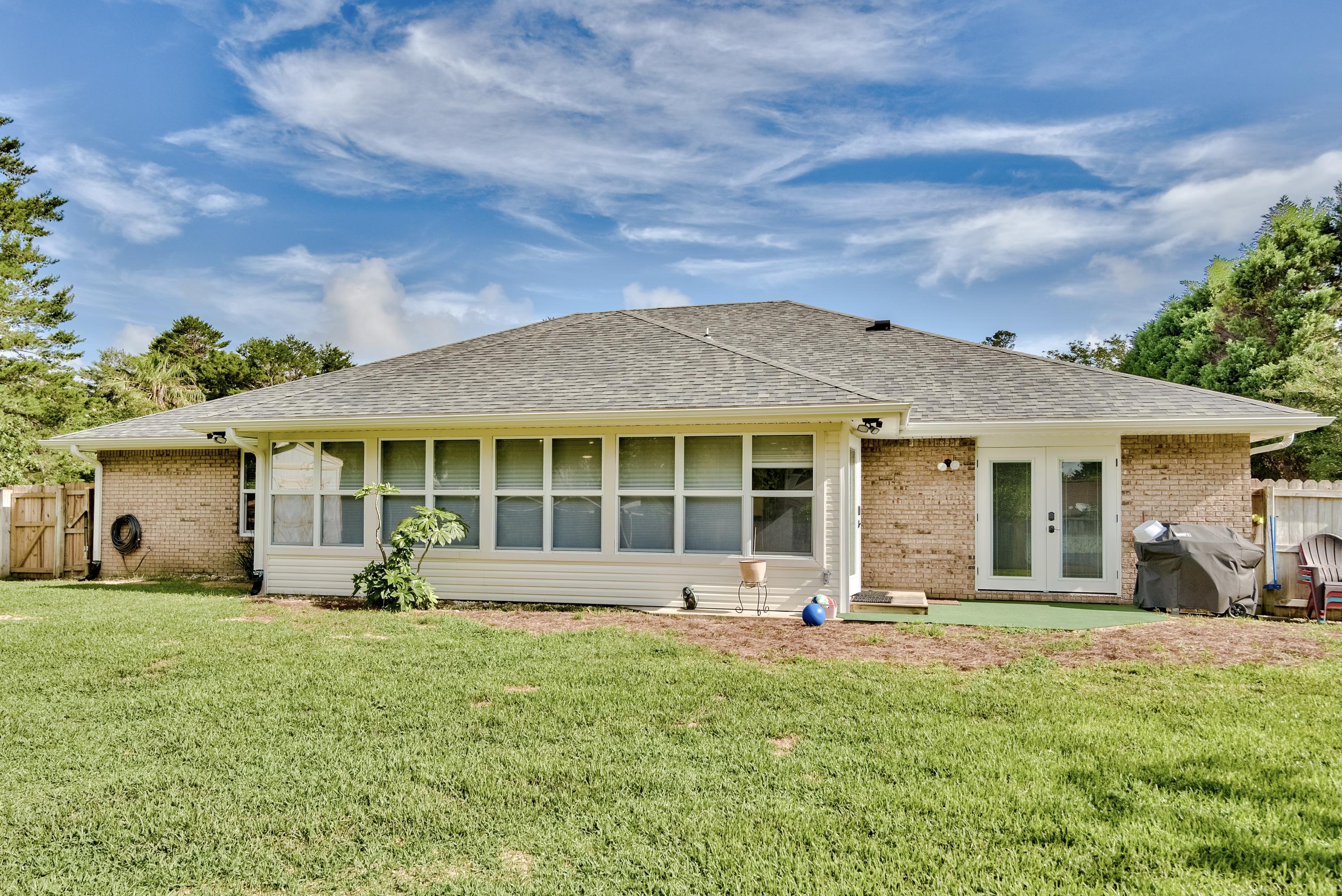 ROCKY BAYOU ESTATES UNIT 11-B - Residential