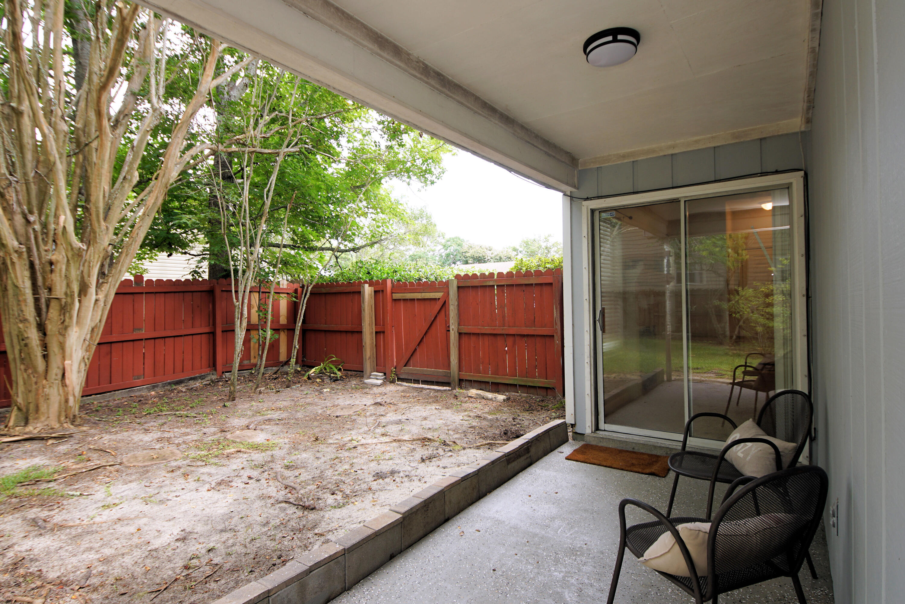 WHITNEY PINES - Residential