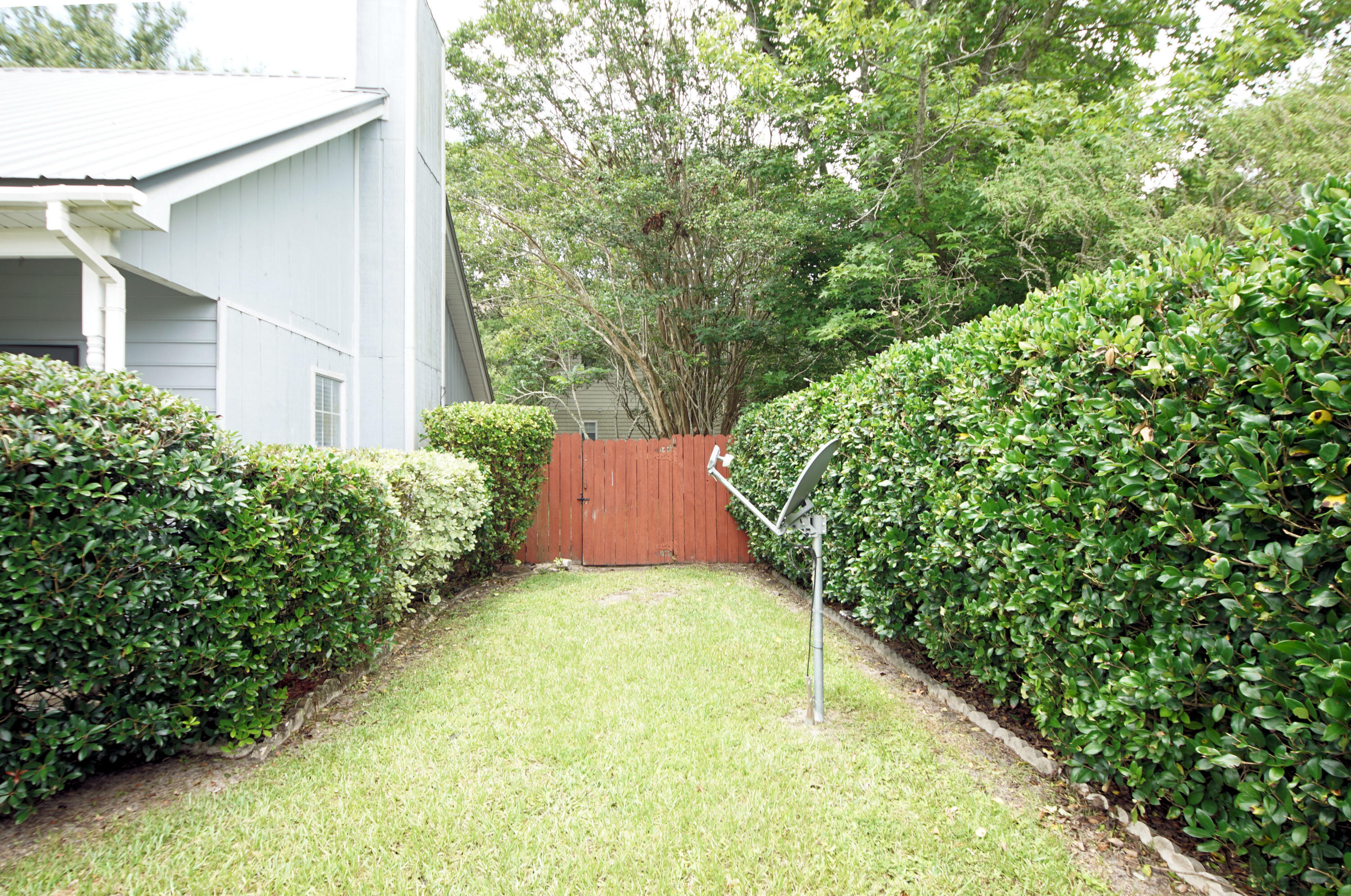 WHITNEY PINES - Residential