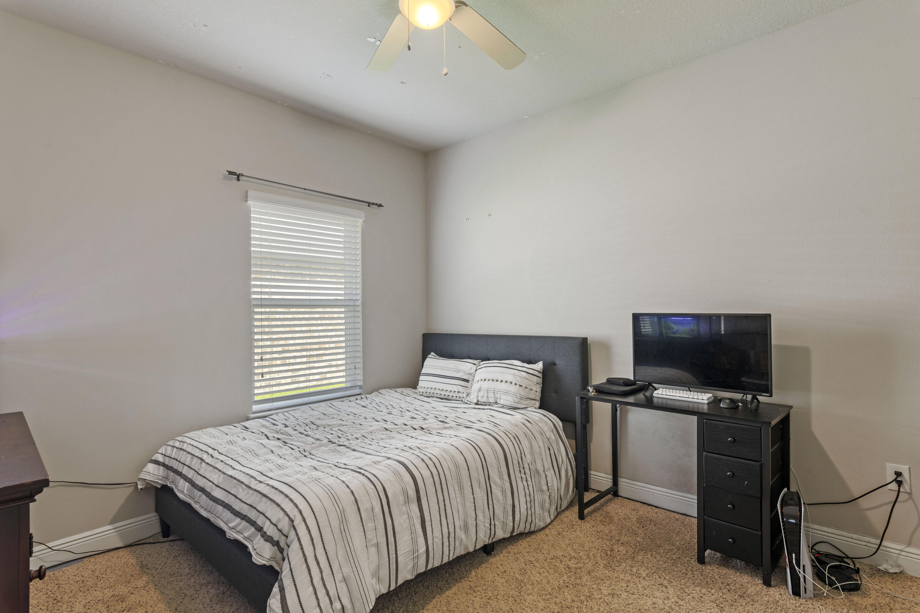 HAMMOCK BAY - Residential Lease