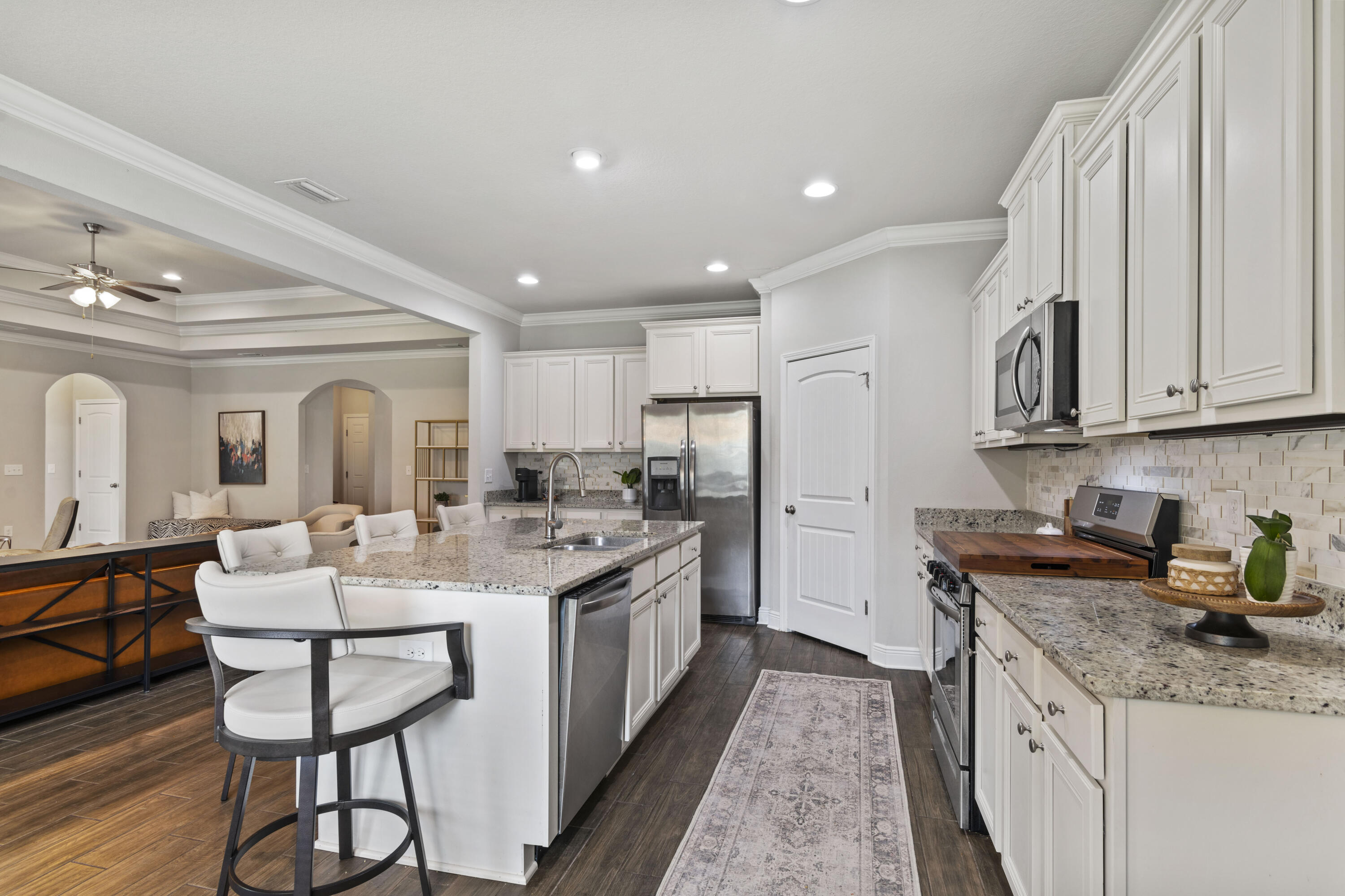 HAMMOCK BAY - Residential Lease