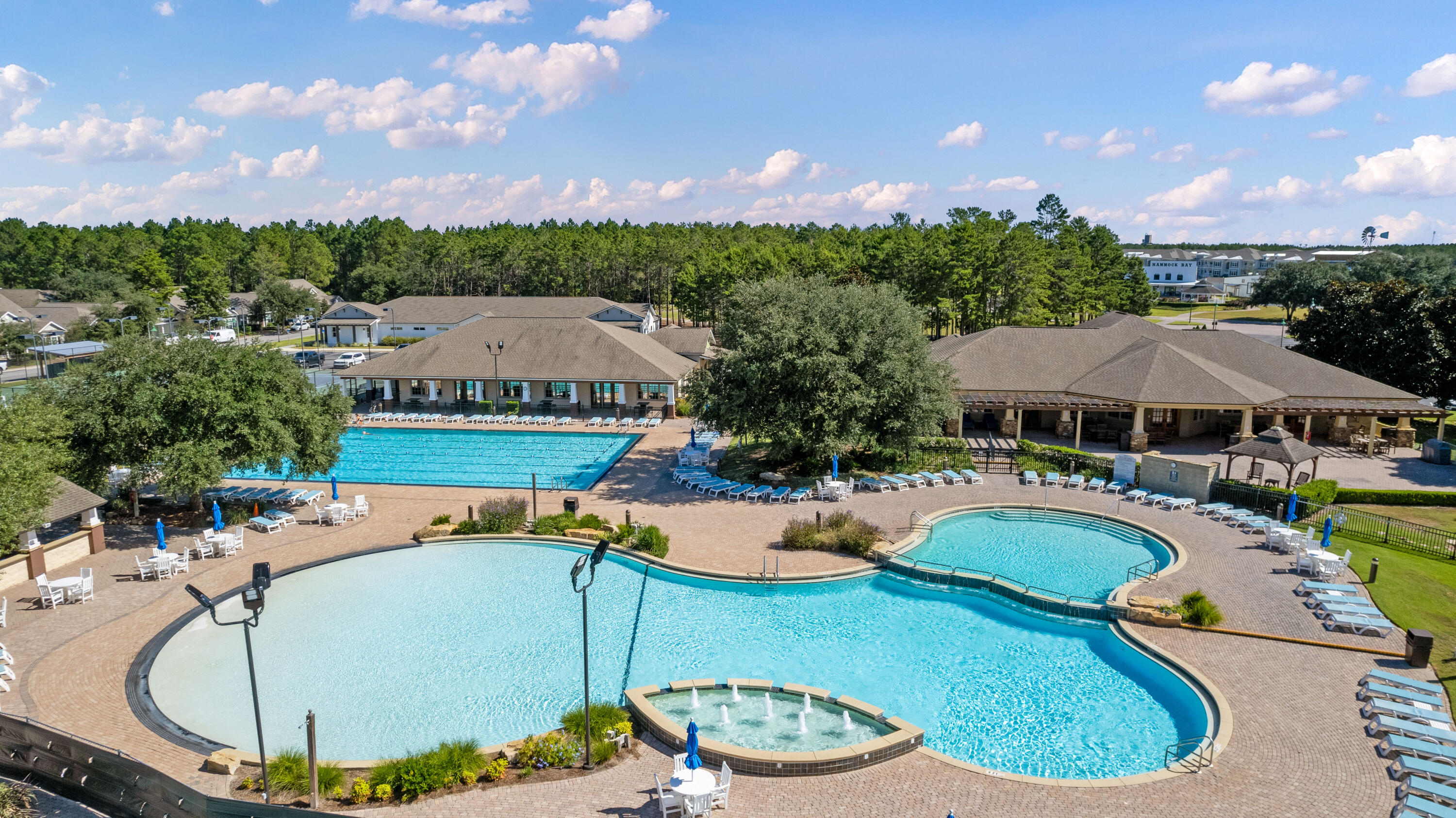 HAMMOCK BAY - Residential Lease