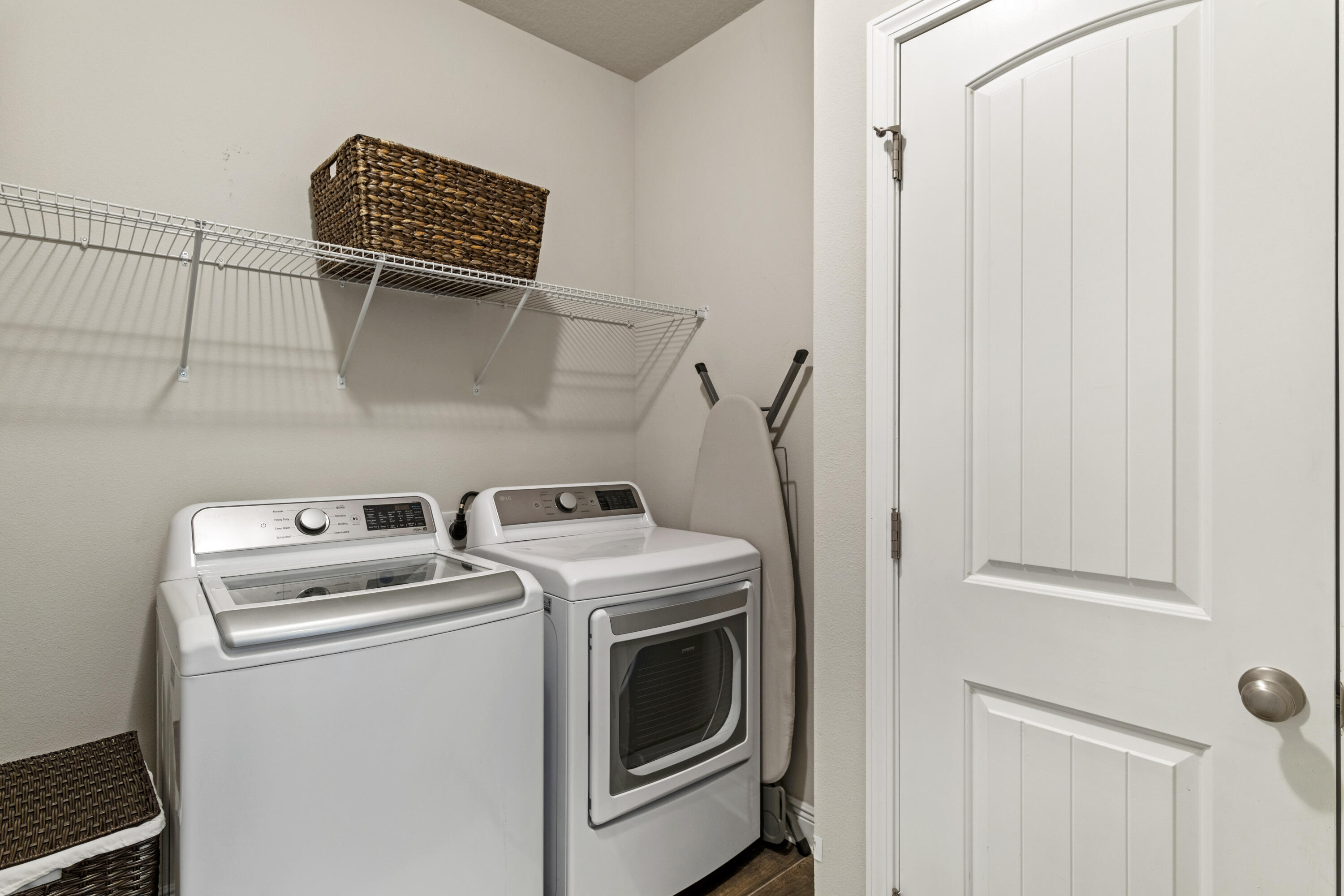 HAMMOCK BAY - Residential Lease