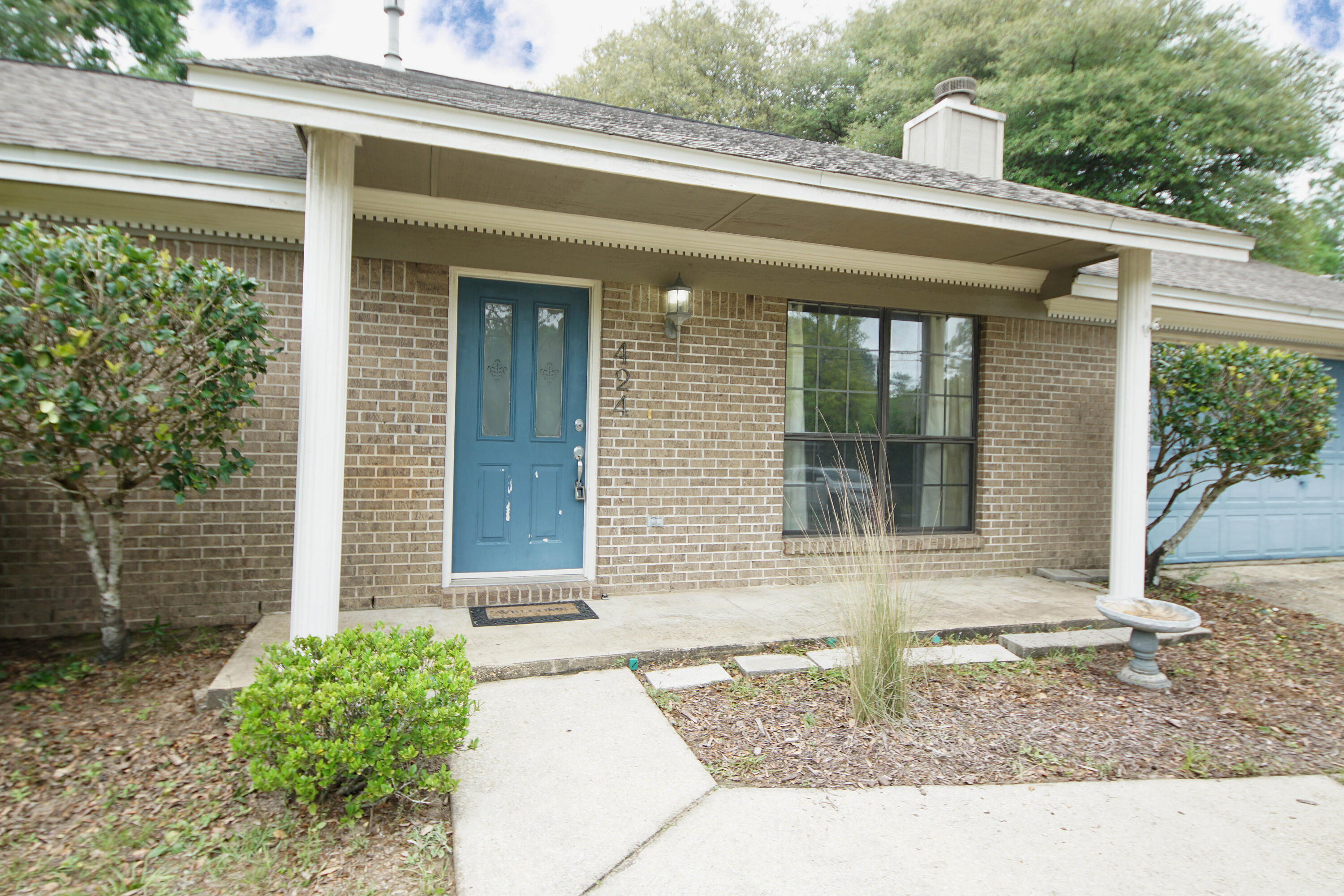 SHOAL CREEK MANOR - Residential