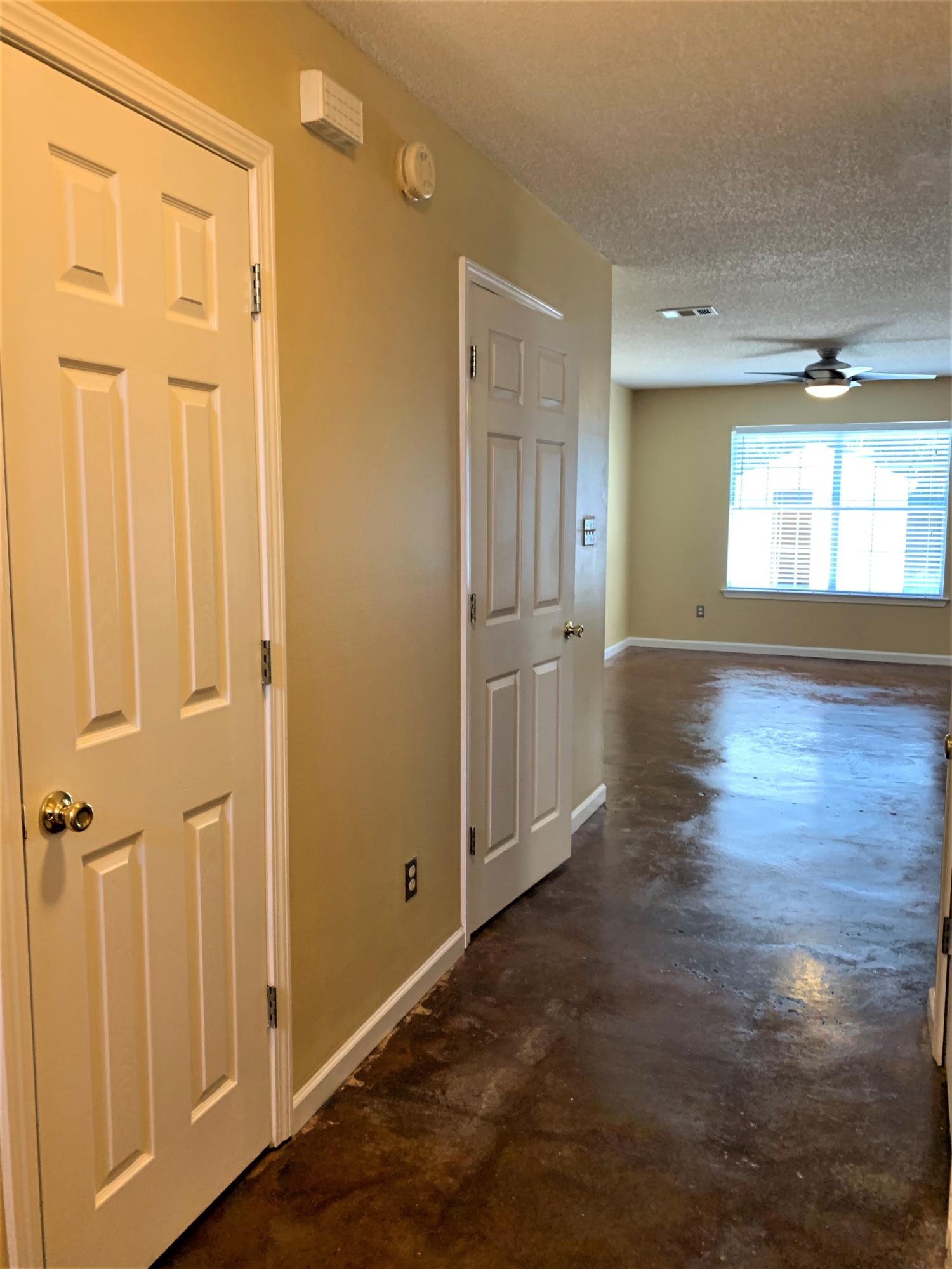 ADASHAN GARDYNS - Residential