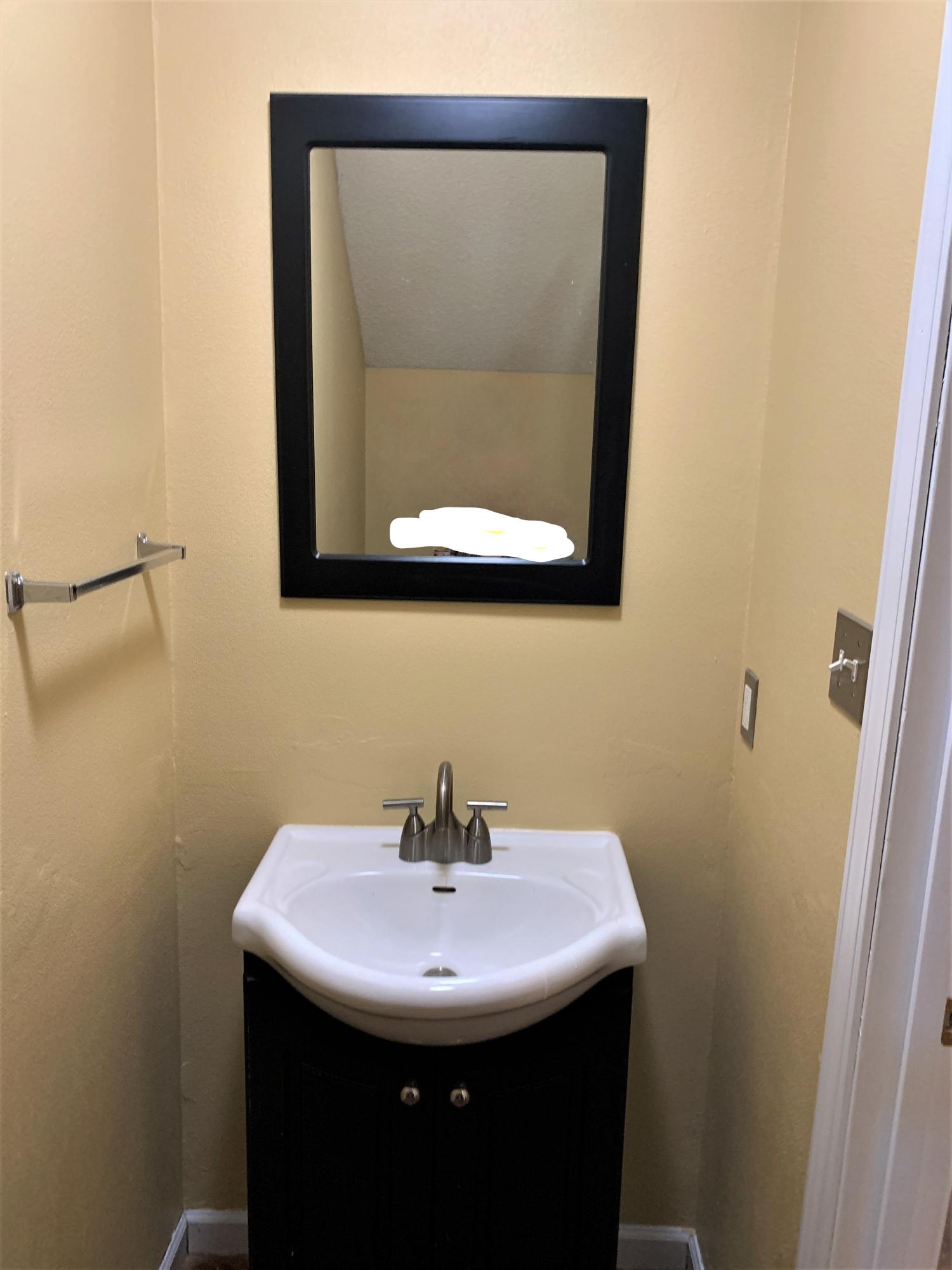 ADASHAN GARDYNS - Residential