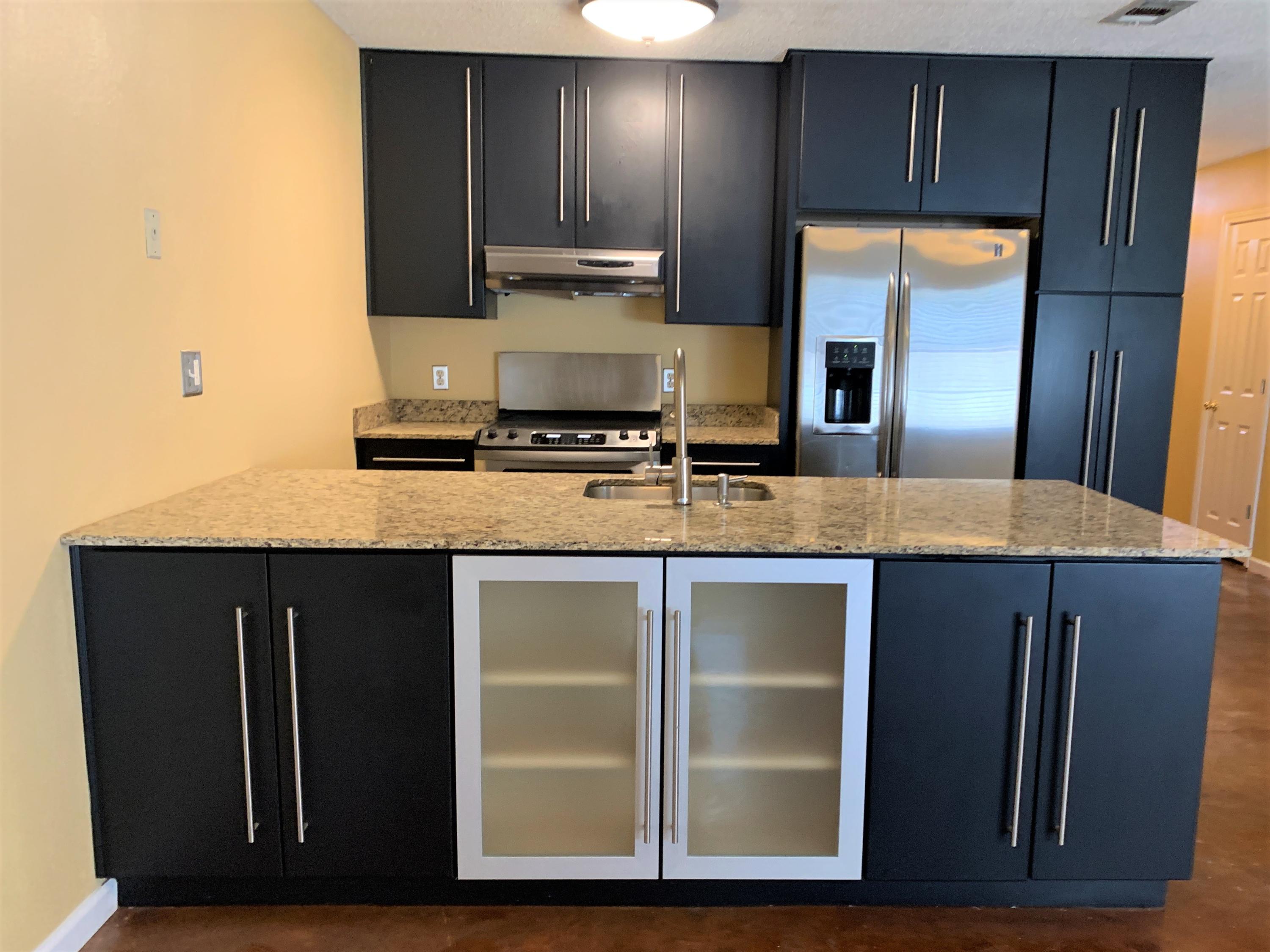 ADASHAN GARDYNS - Residential