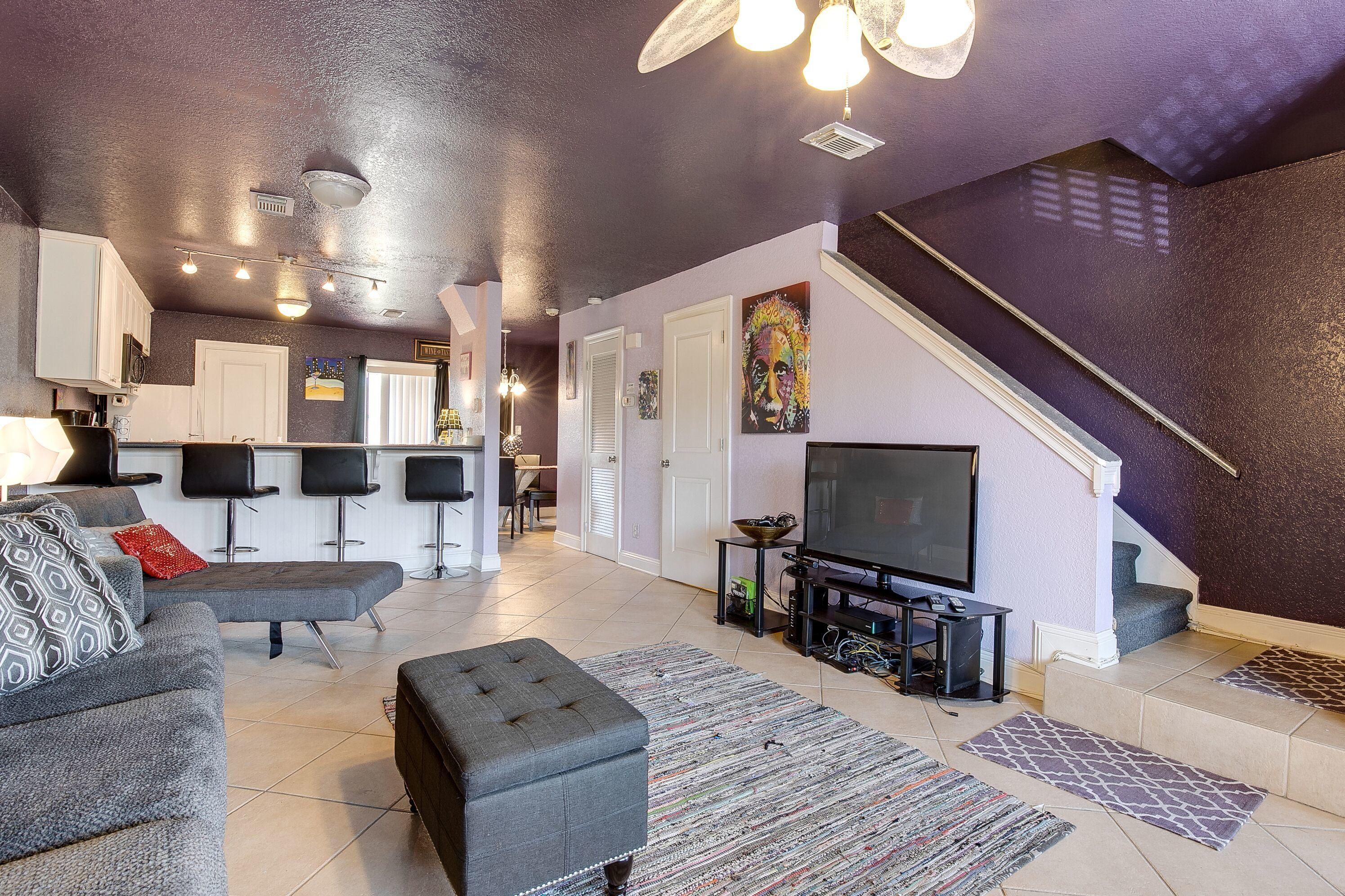 SANDPRINTS CONDO - Residential