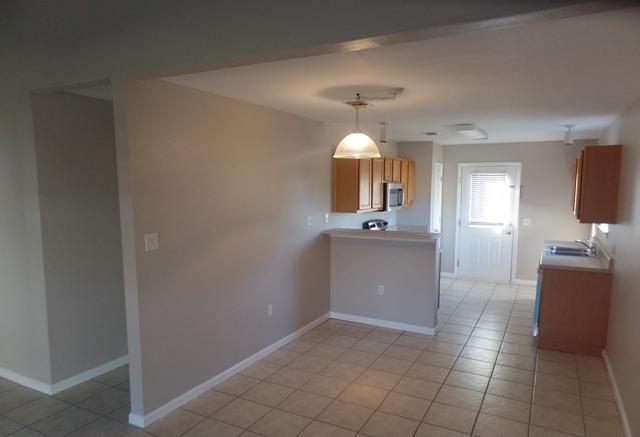 QUAIL LAKE - Residential