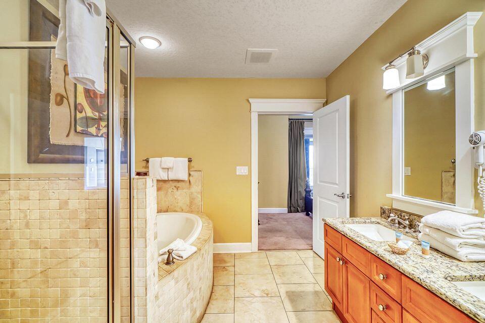 GRAND PANAMA BEACH RESORTS - Residential