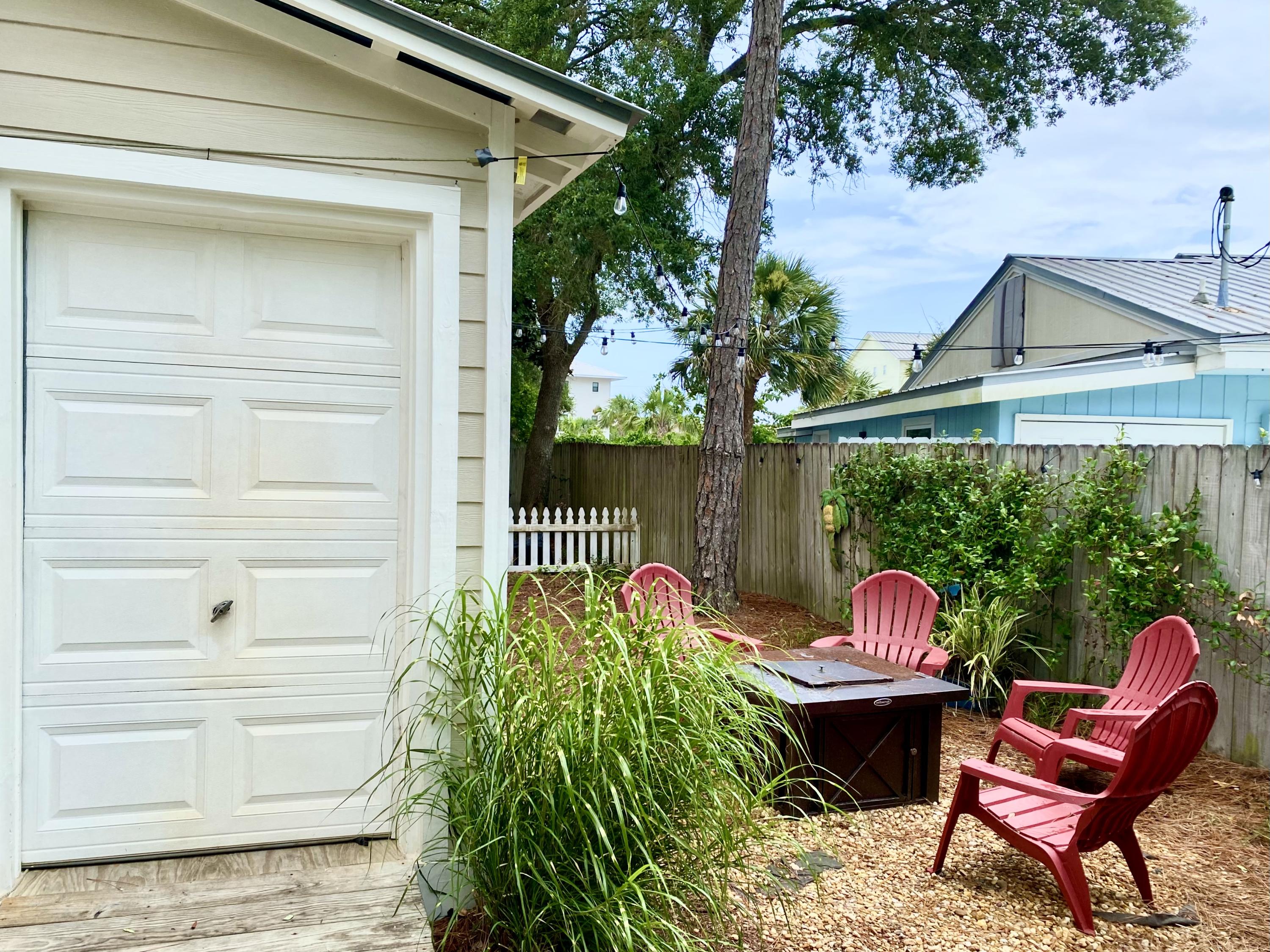 OLD FLORIDA VILLAGE - Residential