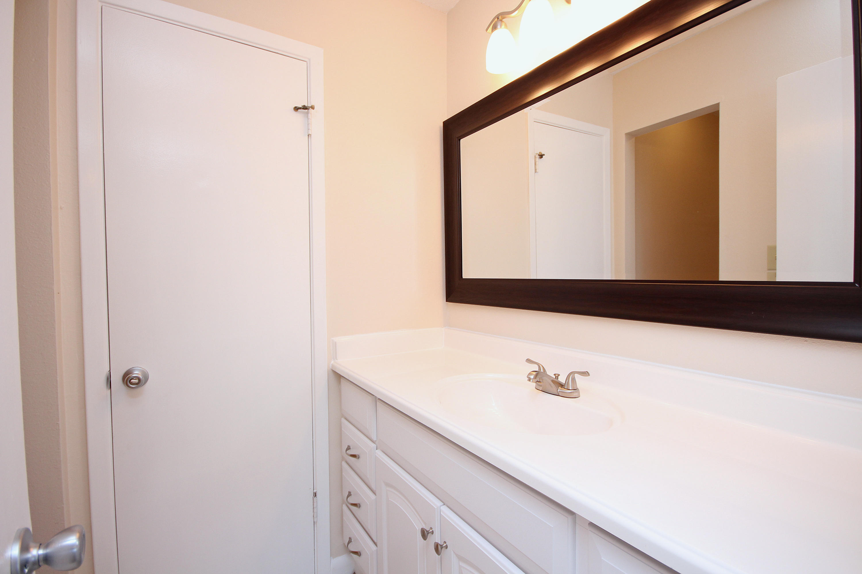 BELL-BROOK ESTATES - Residential Lease