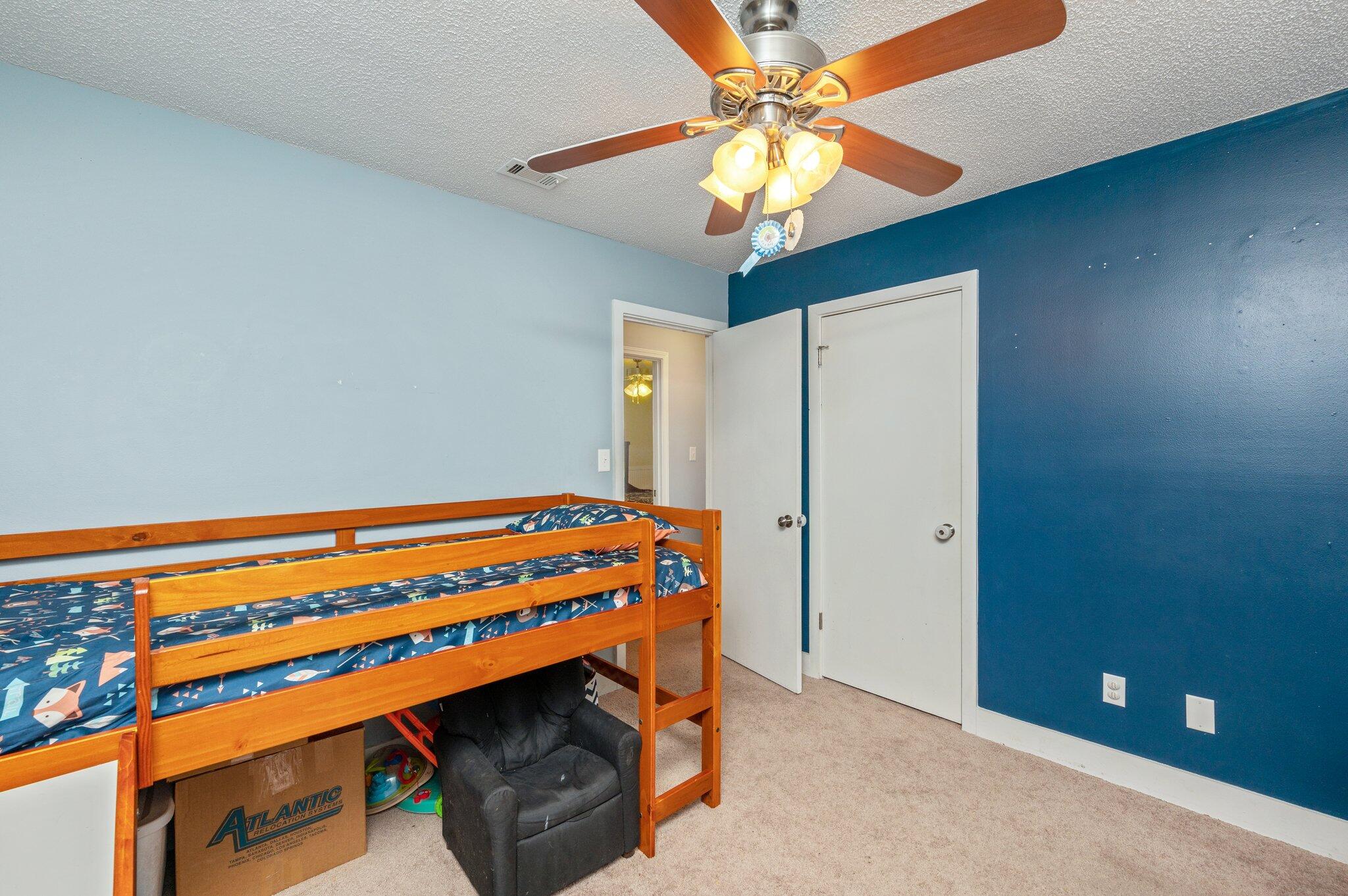 COUNTRYVIEW ESTATES - Residential