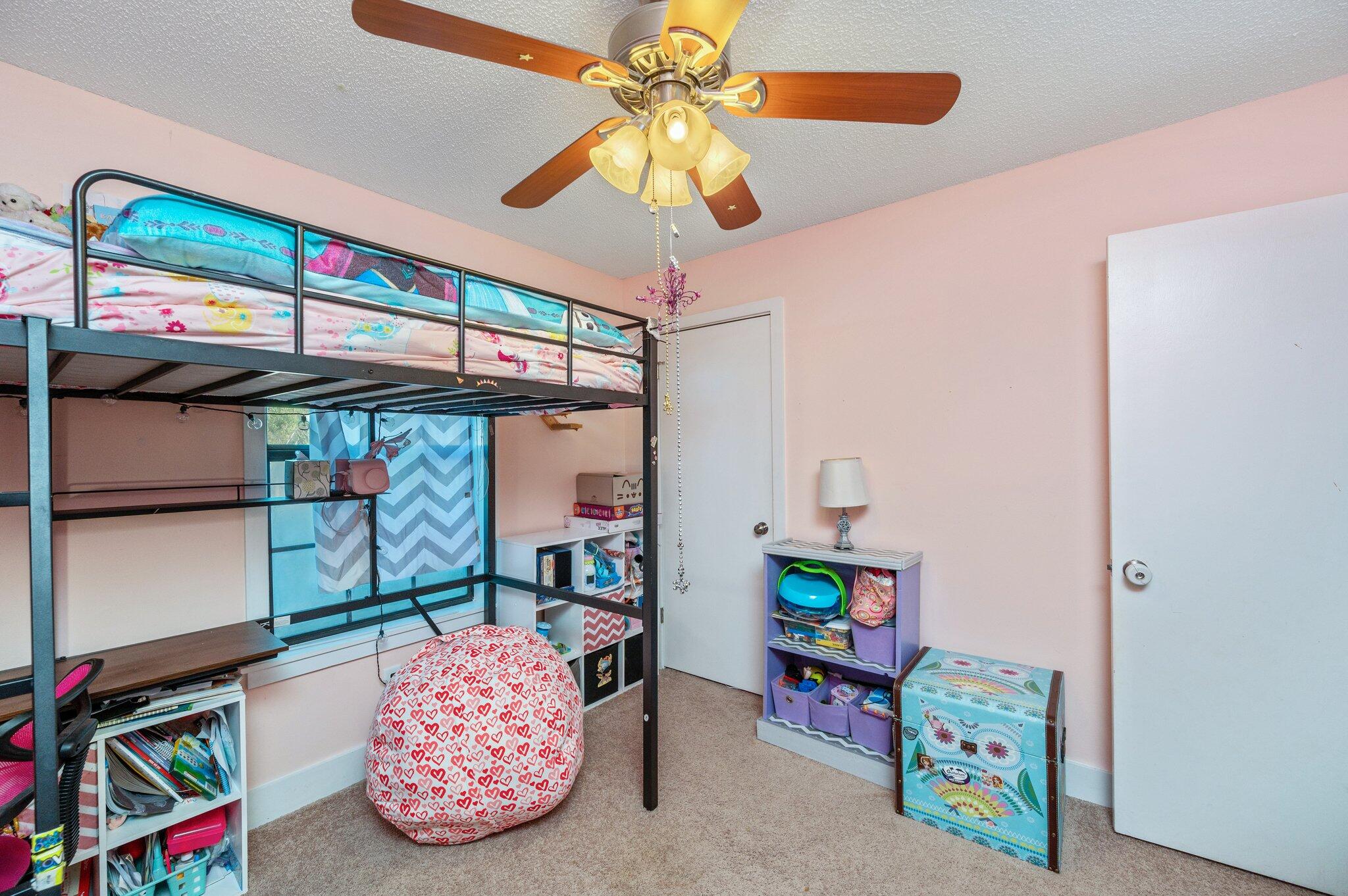 COUNTRYVIEW ESTATES - Residential