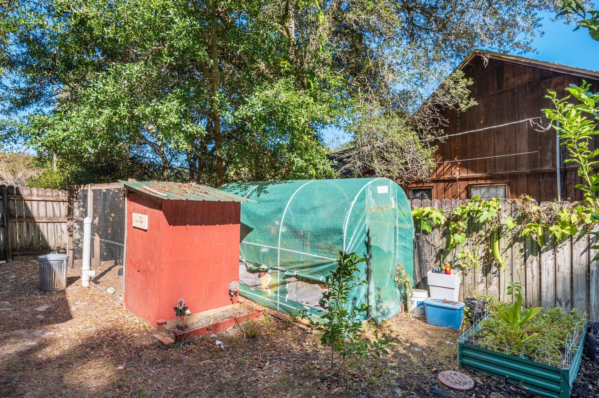 COUNTRYVIEW ESTATES - Residential