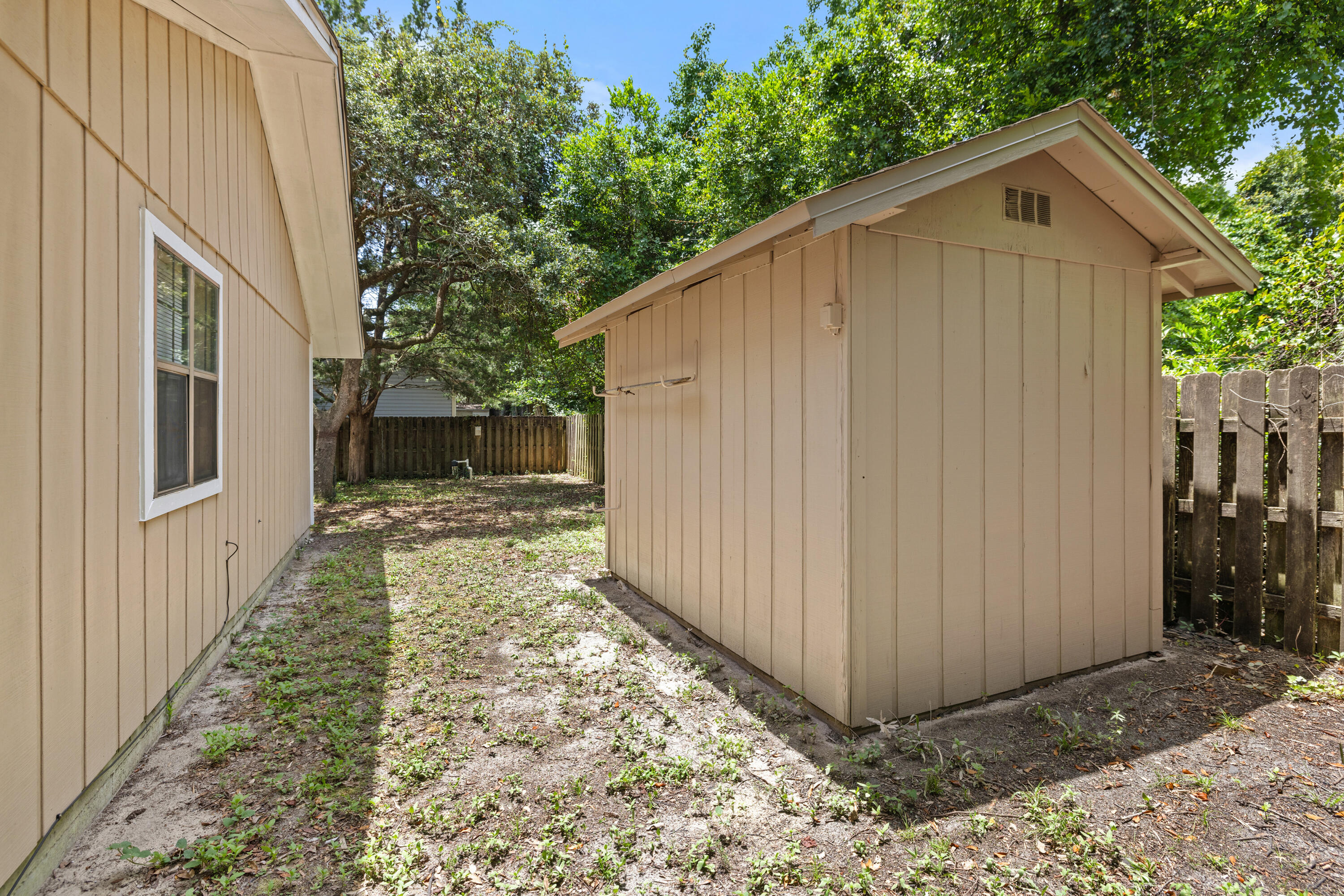 HARRIS S/D - Residential