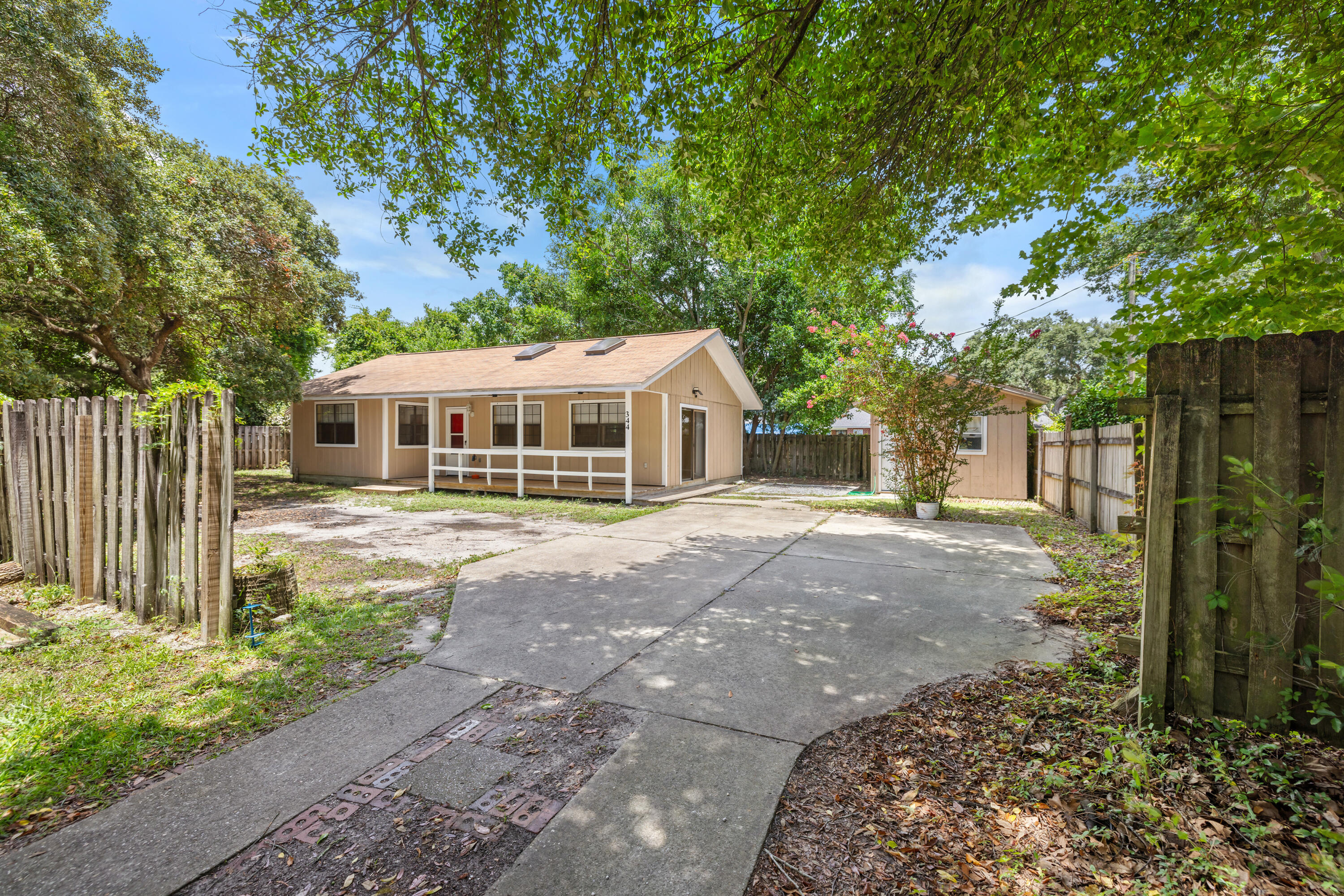 HARRIS S/D - Residential