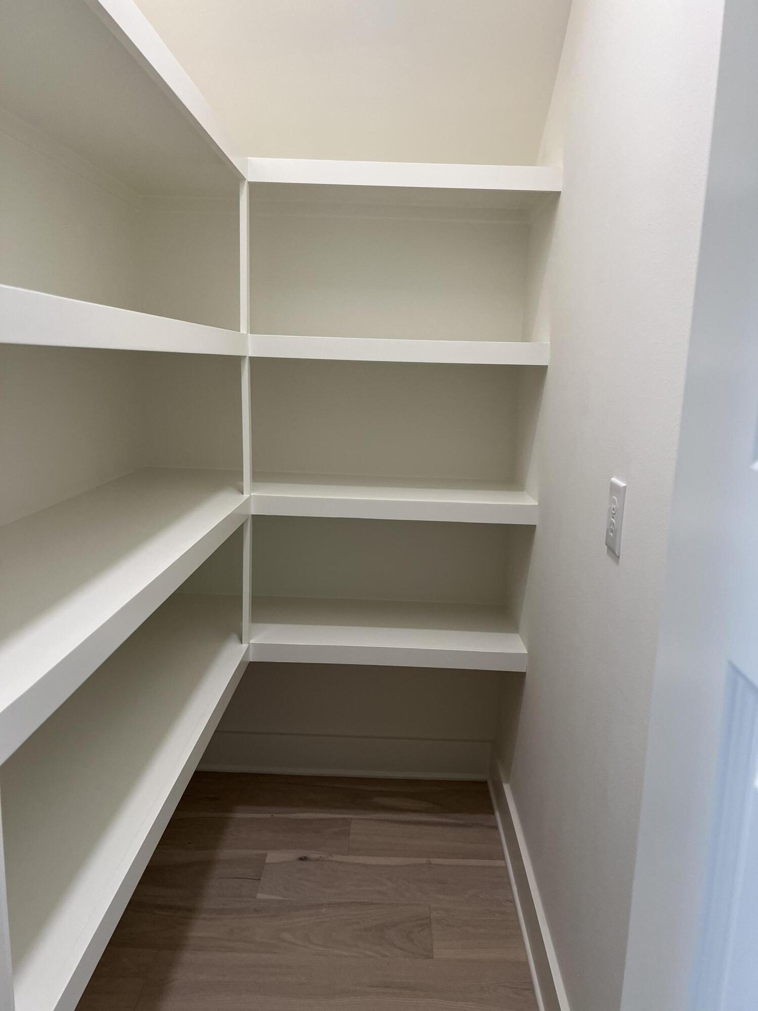 DEER MOSS CREEK - Residential