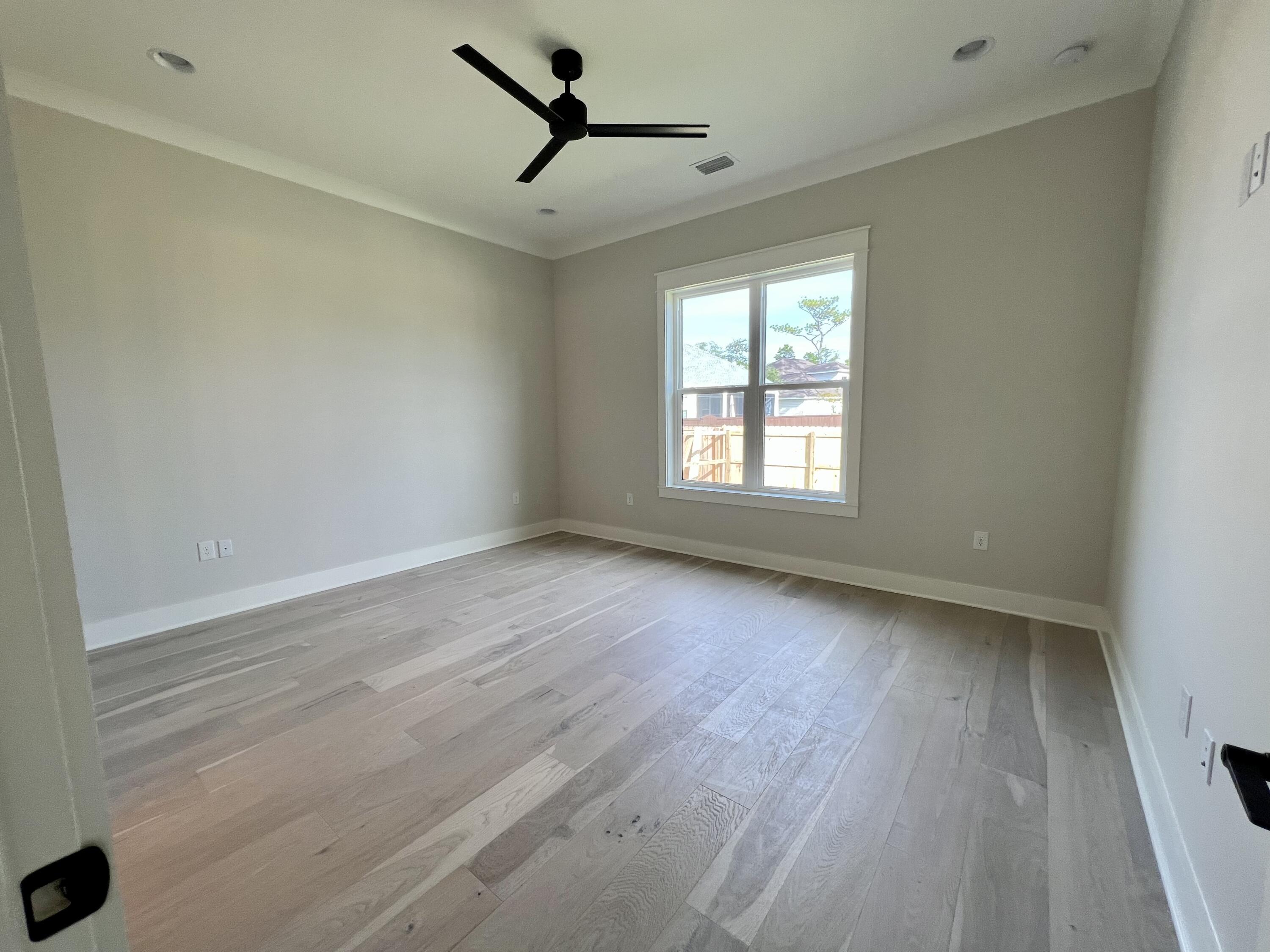 DEER MOSS CREEK - Residential