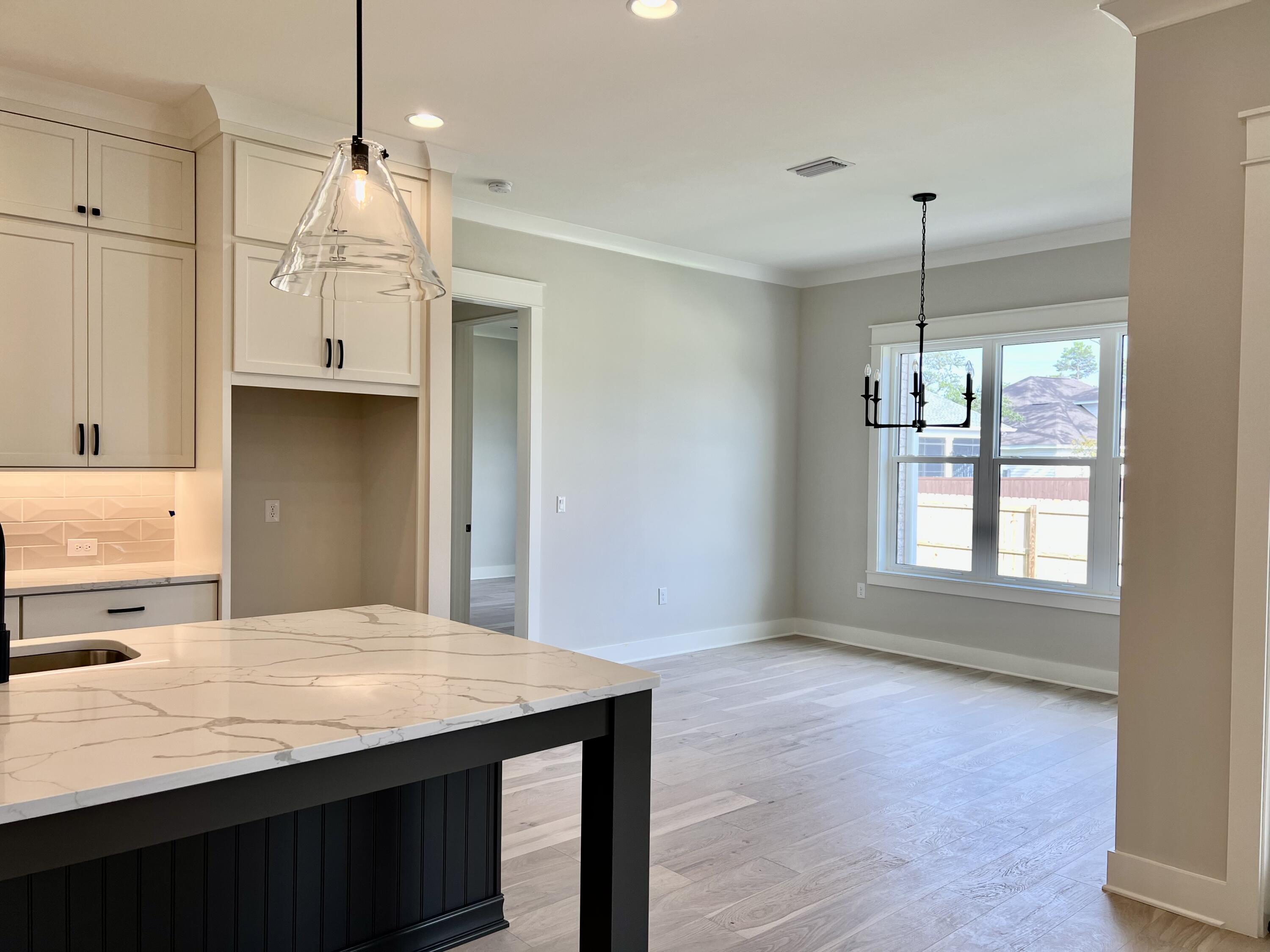 DEER MOSS CREEK - Residential