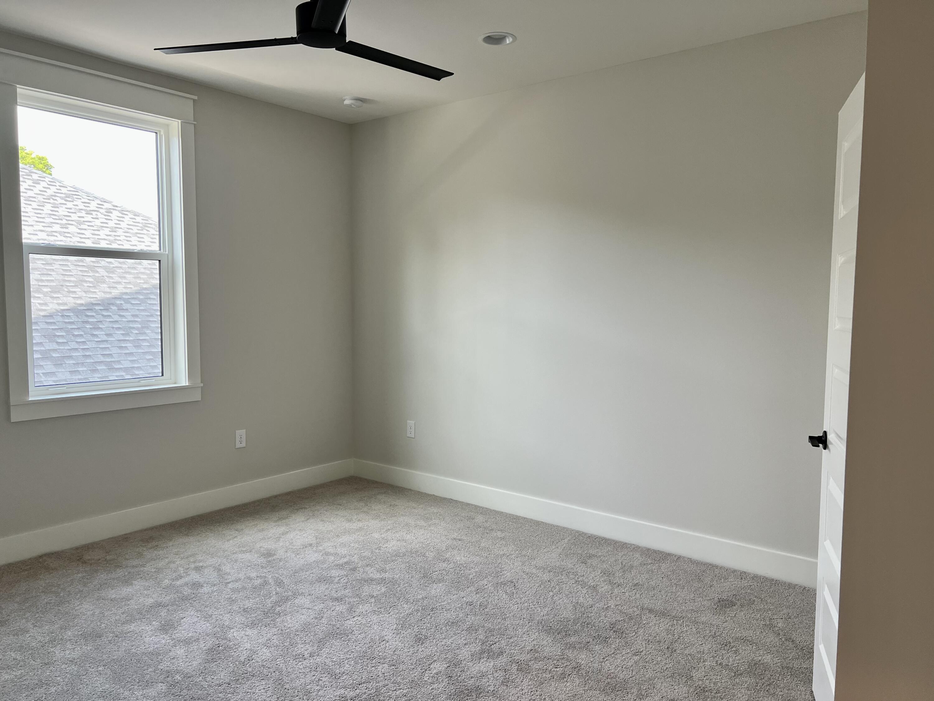 DEER MOSS CREEK - Residential