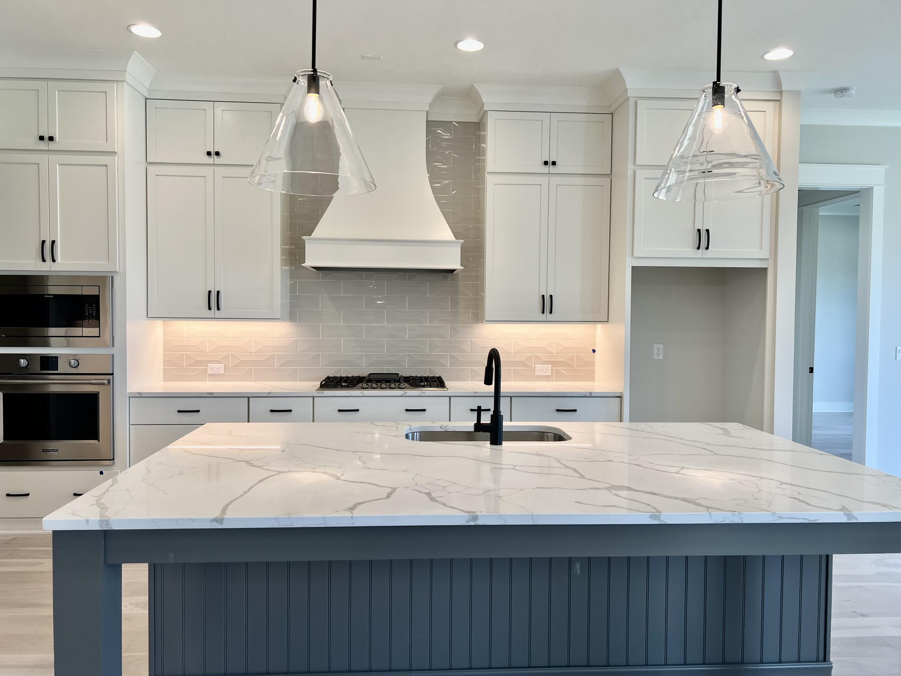 DEER MOSS CREEK - Residential