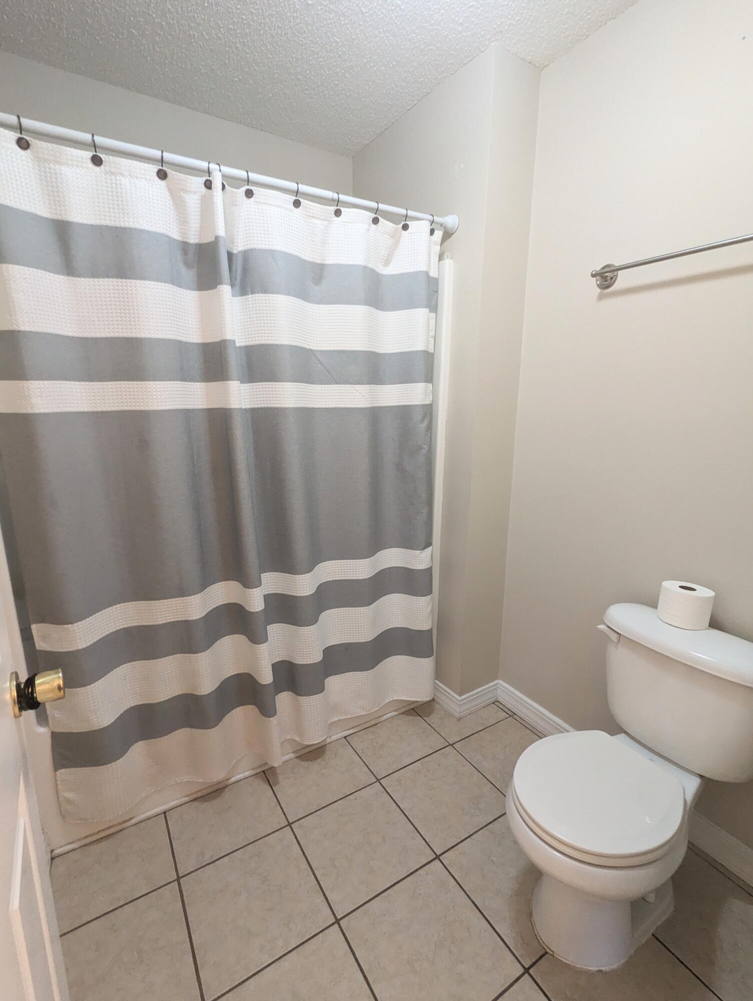 HOLLY GROVE SOUTH - Residential