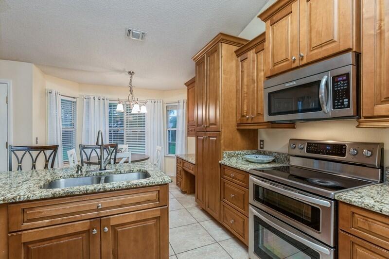 HOLLEY BY THE SEA - Residential