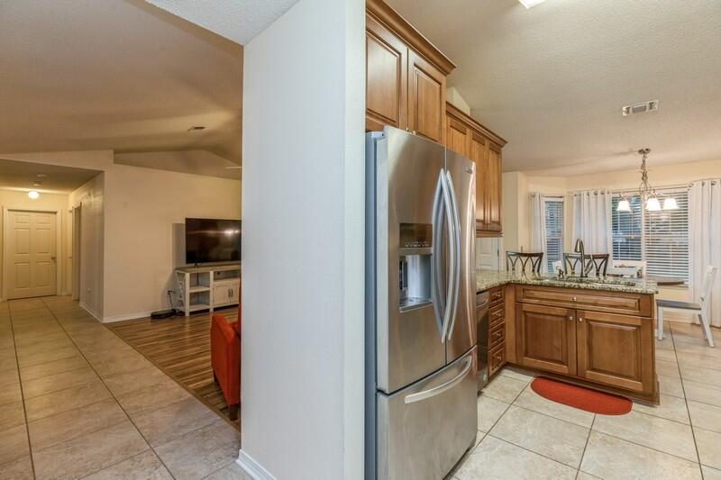 HOLLEY BY THE SEA - Residential