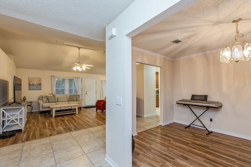 HOLLEY BY THE SEA - Residential