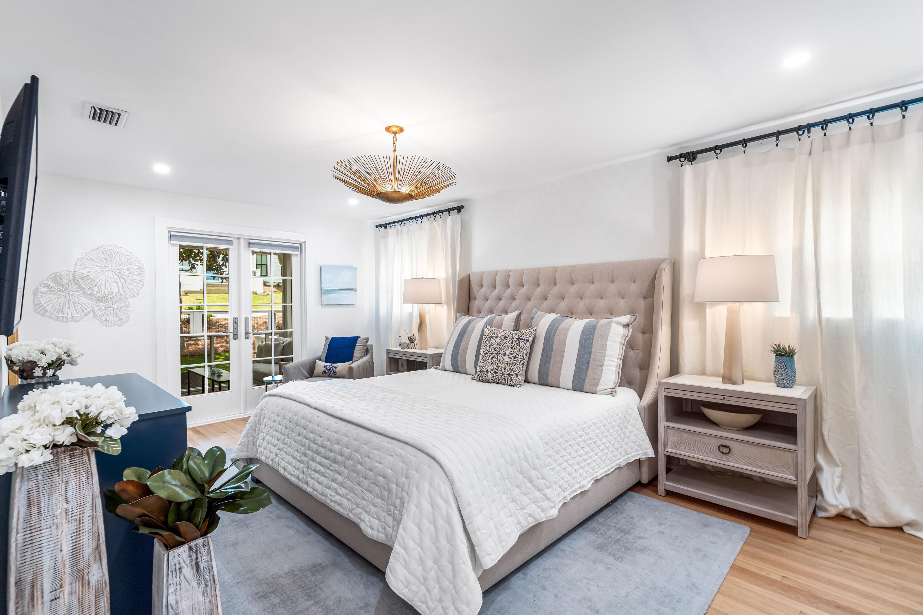 SEAGROVE VILLAGE 6TH ADD - Residential