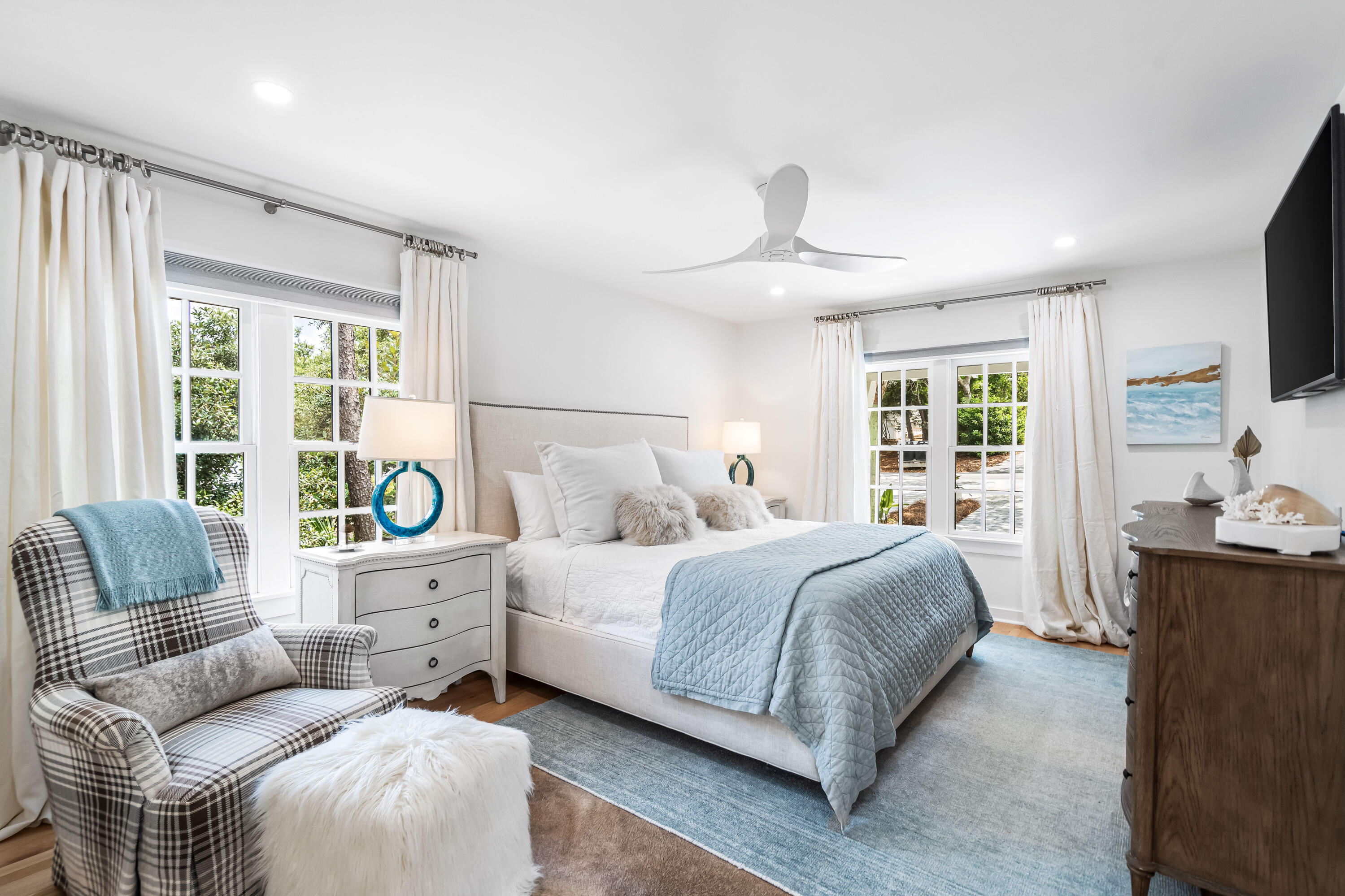 SEAGROVE VILLAGE 6TH ADD - Residential