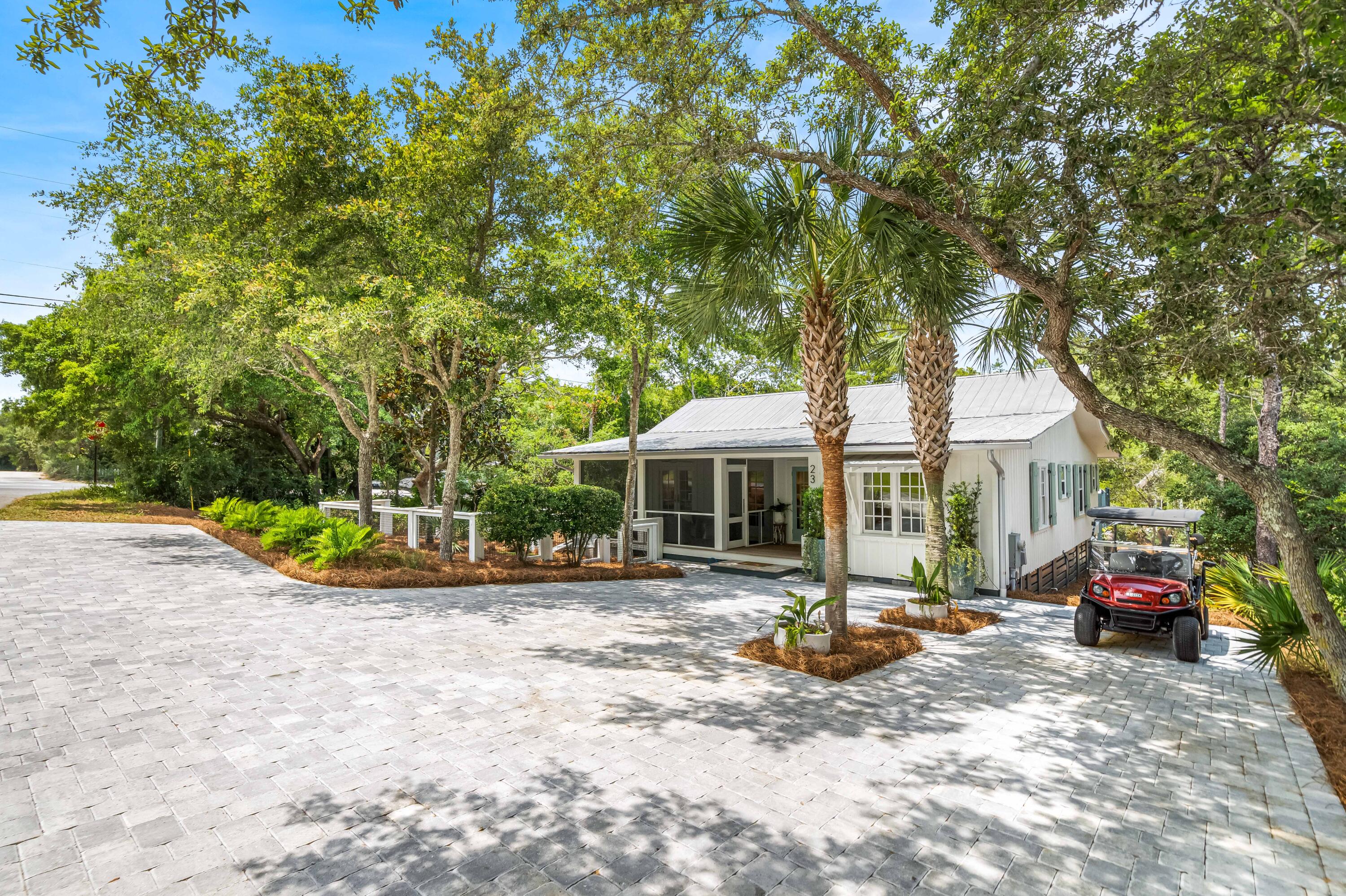 SEAGROVE VILLAGE 6TH ADD - Residential