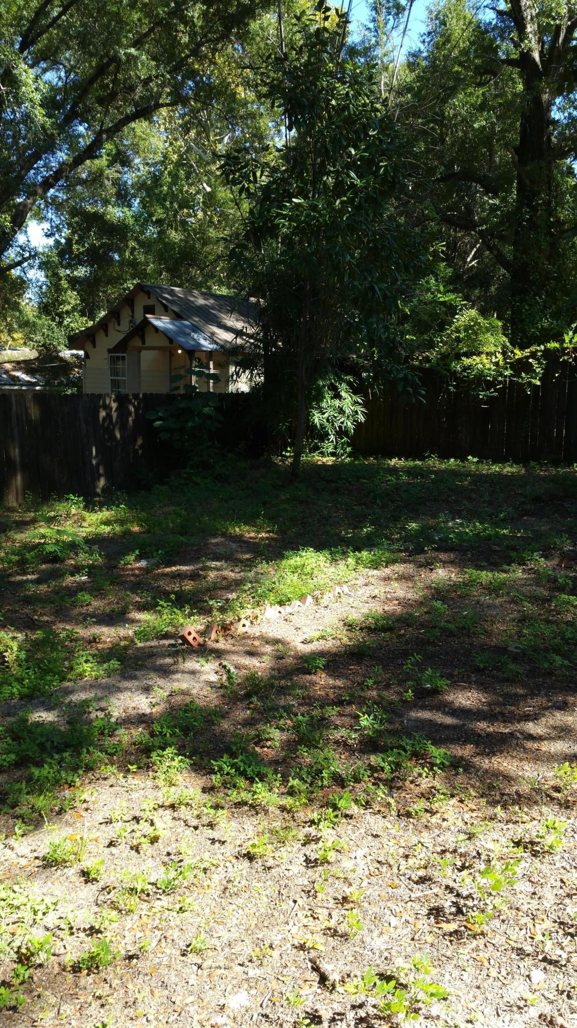 CITY OF CRESTVIEW - Residential