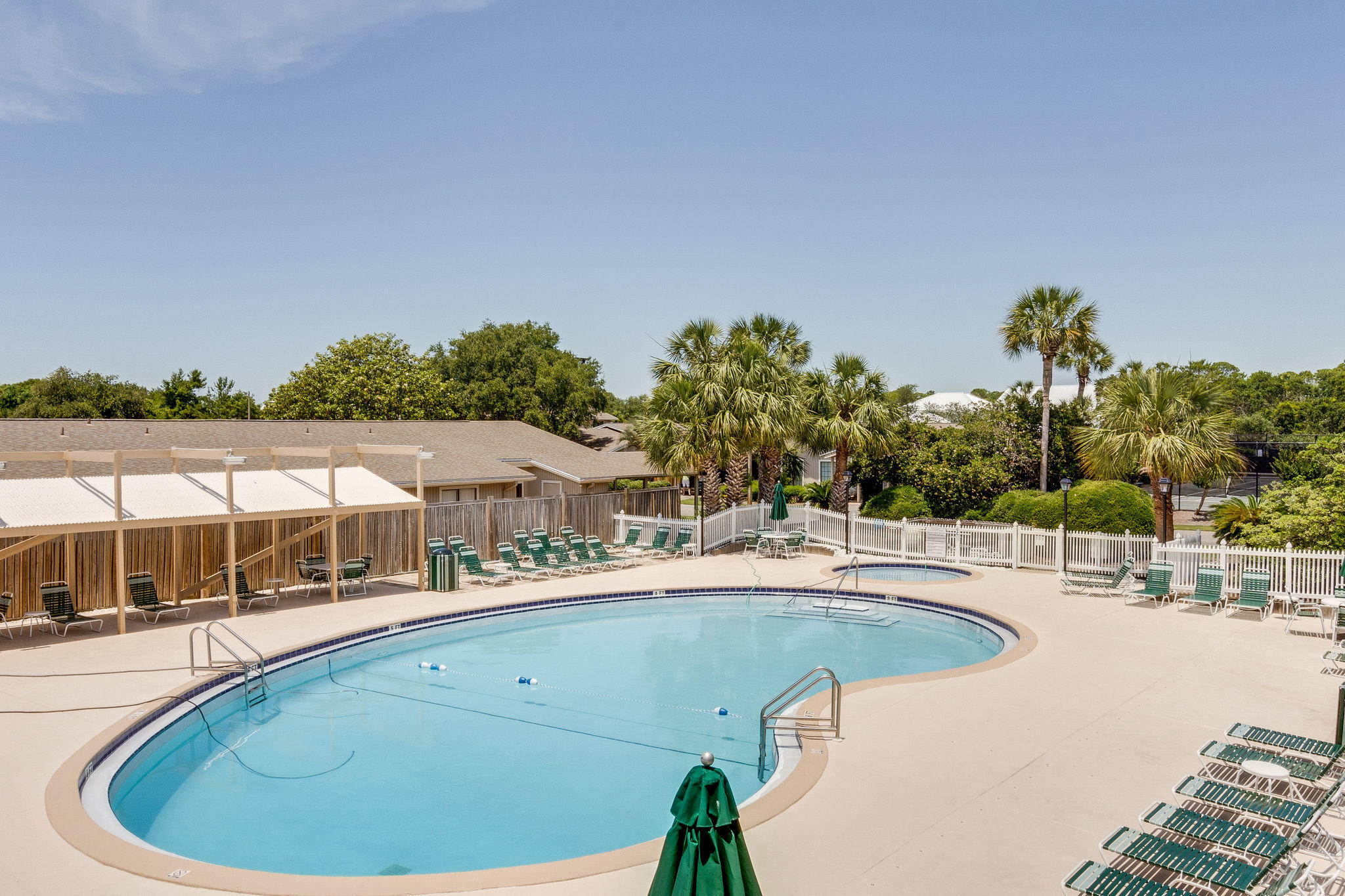 SEASCAPE CONDO GARDEN VILLA - Residential