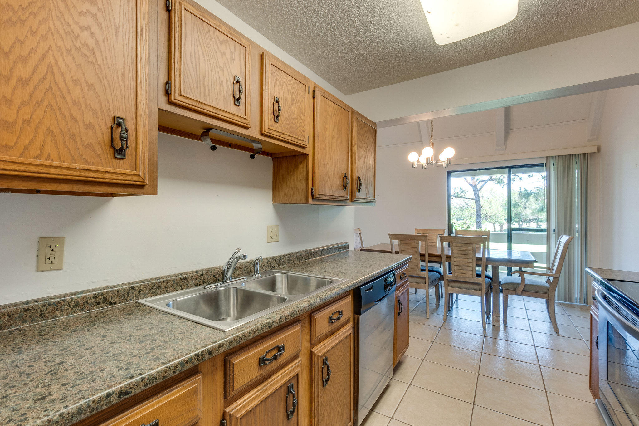 SEASCAPE CONDO GARDEN VILLA - Residential