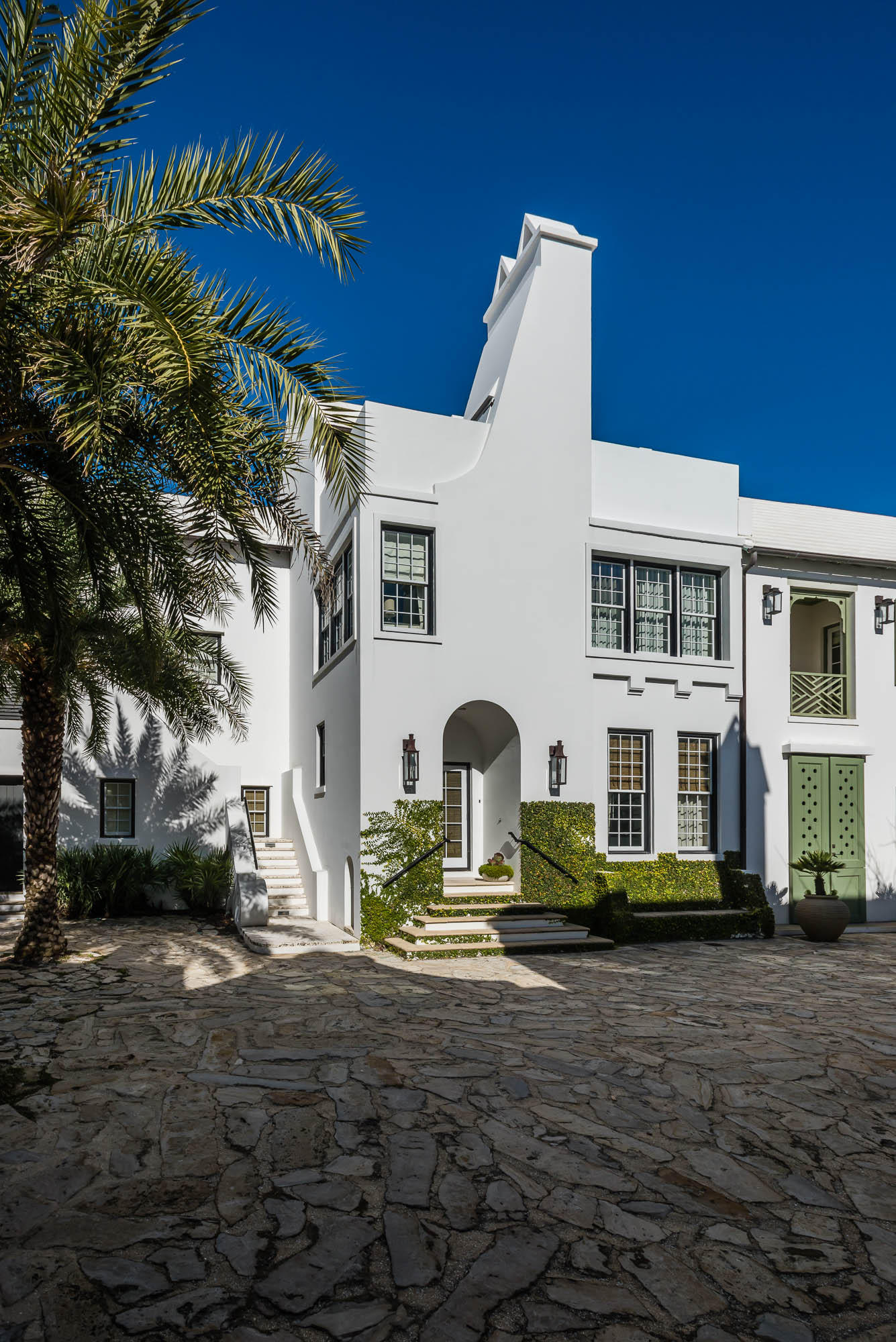 ALYS BEACH - Residential