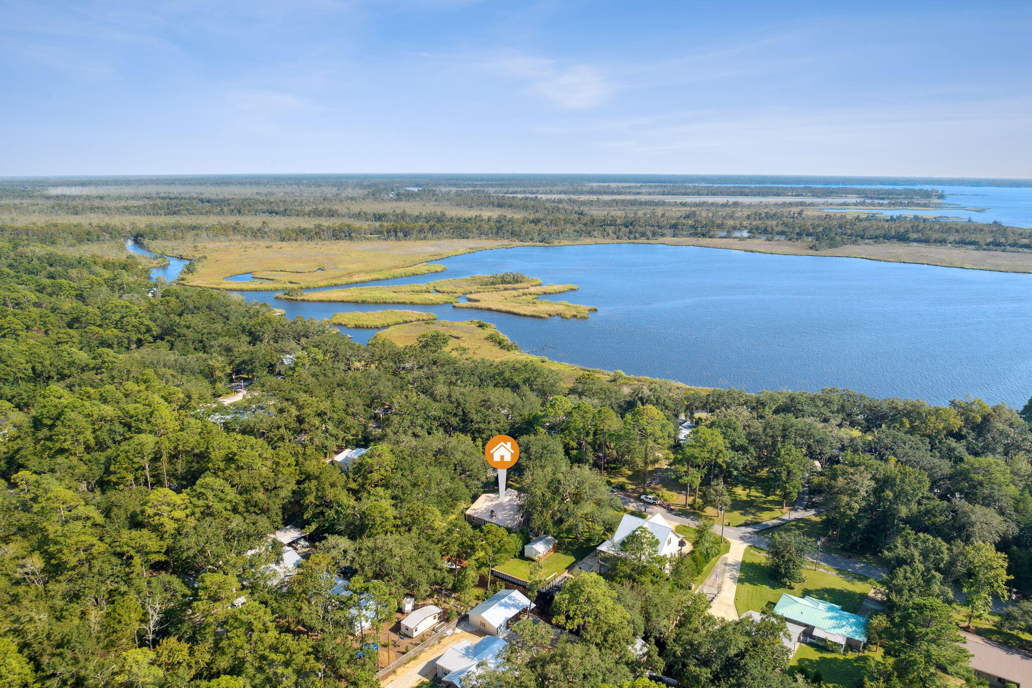 PITTS BAY SHORE - Residential