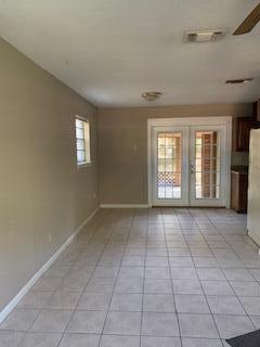 QUIET OAKS S/D Lot 4 BLK 5 - Residential Lease