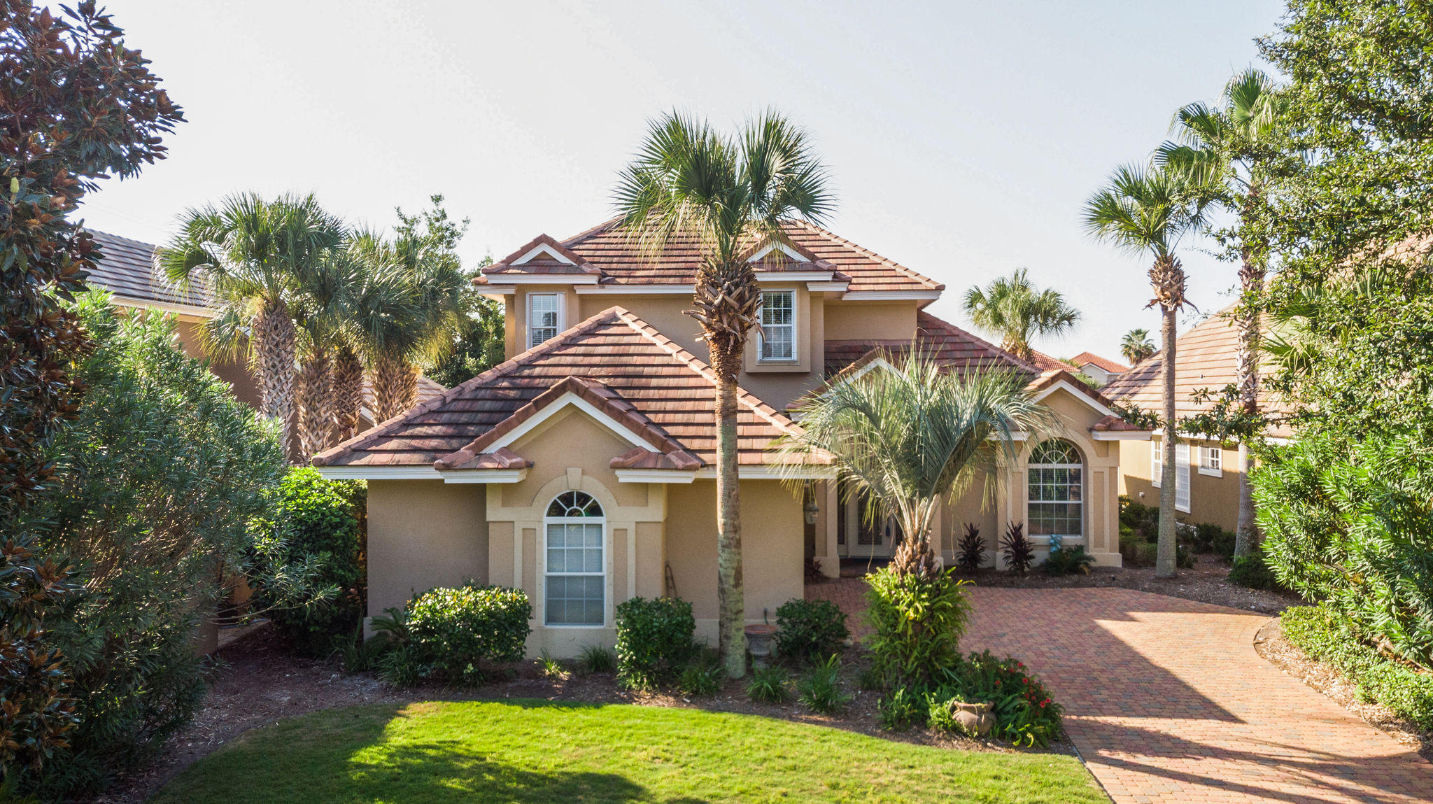PRICE DROP 2/13 -$3,900! MOTIVATED SELLERS!Great opportunity to own a home Regatta Bay! Voted the #1 Favorite Golf Course in Northwest Florida by Florida Golf News Magazine! Golf Digest named the course as one of the ''Top Places to Play in North America,'' listed among the ''Top 200 Places to Play in North America,'' and cited it as one of the ''Top 15'' courses in FL!Gorgeous 3-bedroom (Master on main) 3.5 bath patio home with a private pool in the exclusive gated community of Regatta Bay. Regatta Bay offers beautiful golf courses, a clubhouse, pool and dining, tennis and yacht club. This home is located in the heart of Destin close to shopping, restaurants and only a short golf cart ride to the beach! This home is located on a quiet cul-de-sac and with its own with a view of the l