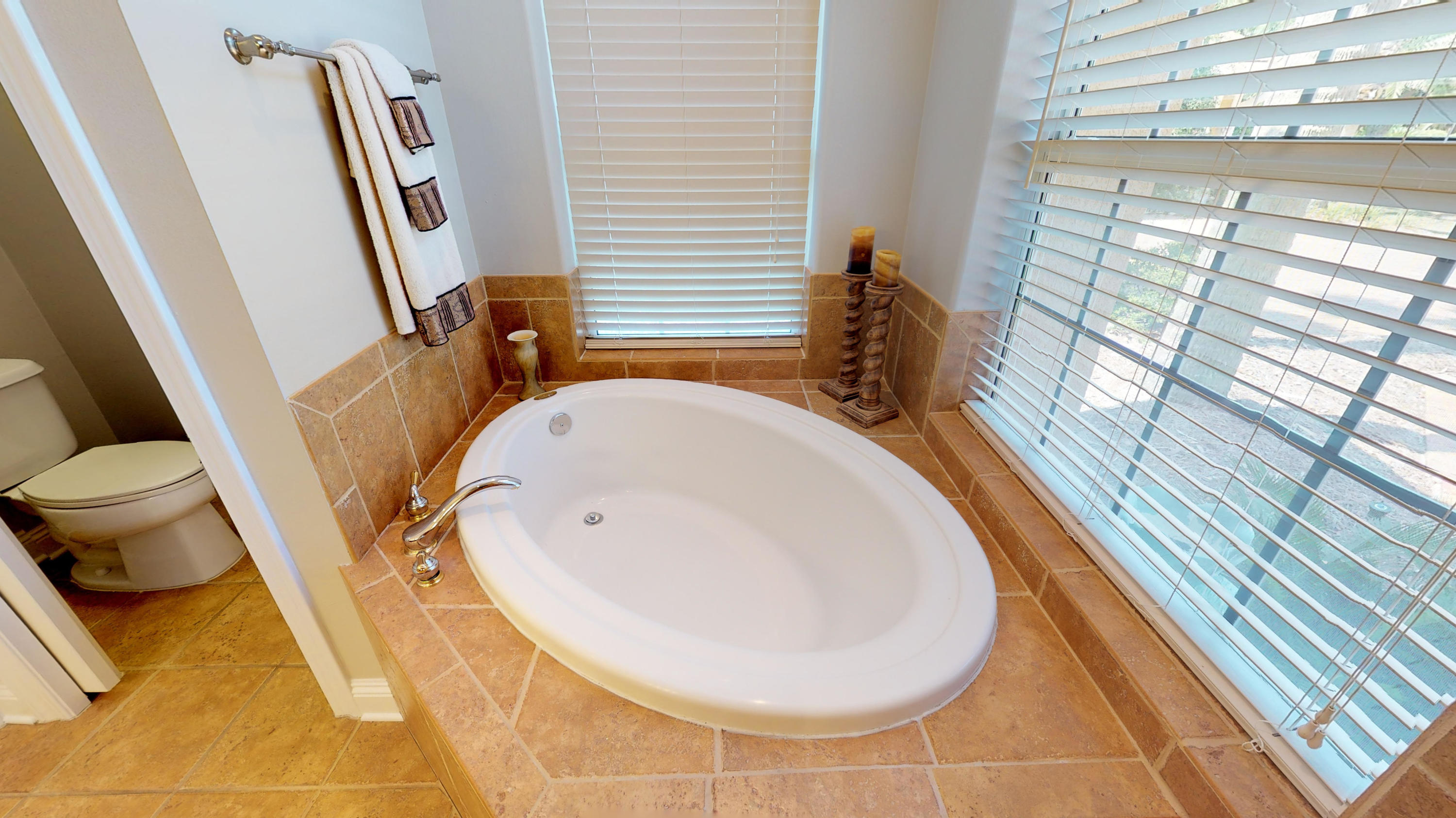 REGATTA BAY PATIO HOMES - Residential