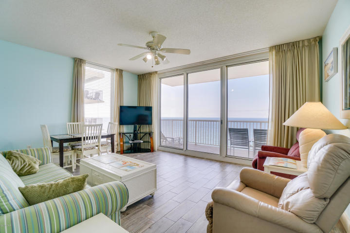 MAJESTIC BEACH TOWERS I - Residential